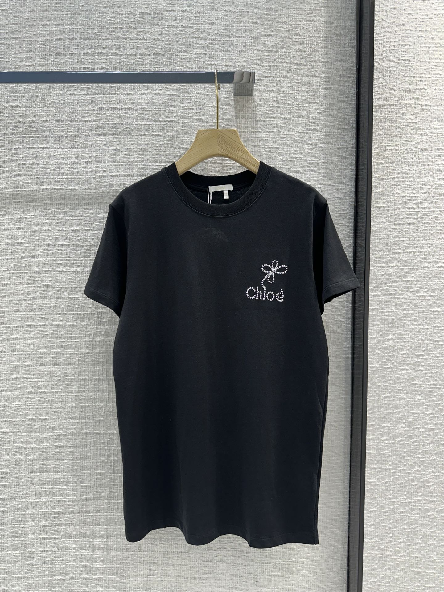 カジュアル 刺繍入り 半袖Tシャツ クロエ Tシャツ コピー ブラック
