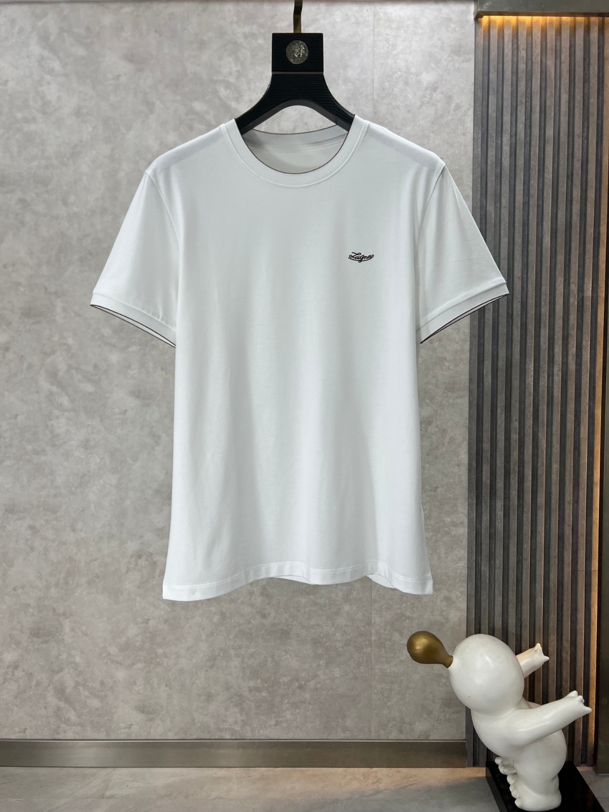 カジュアル クルーネック エルメネジルド・ゼニア 半袖Tシャツ コピー 刺繍入り ホワイト