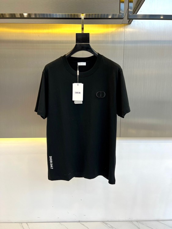 シンプル クルーネック ロゴ入り クリスチャン・ディオール 半袖Tシャツ コピー ブラック