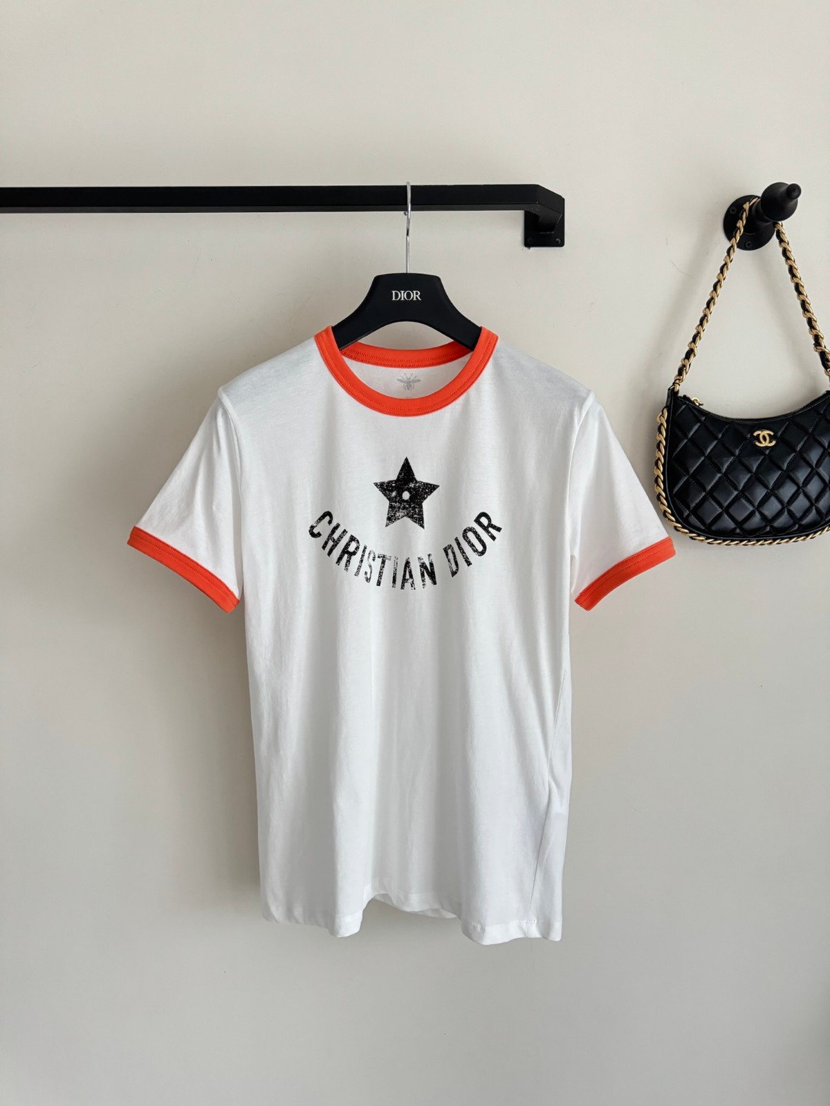 クリスチャン・ディオール 半袖Tシャツ コピー レディース 人気 ロゴ Dioriviera Tシャツ 