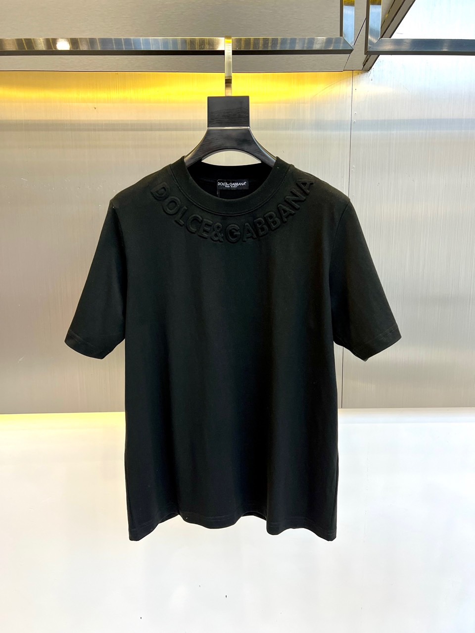 カジュアル 定番 ドルチェ&ガッバーナ Tシャツ 偽物 半袖Tシャツ ブラック