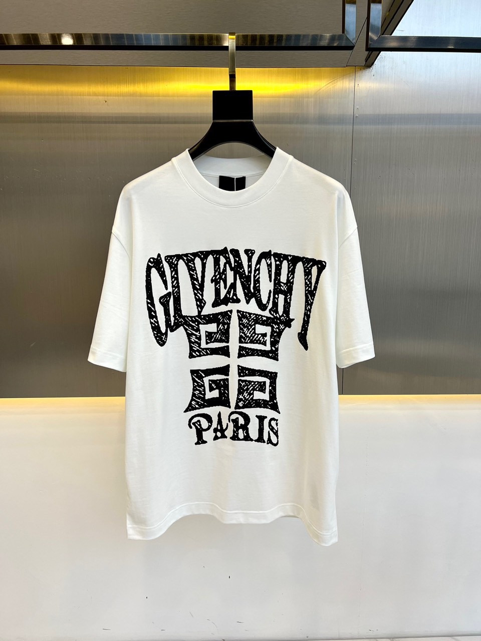 ロゴプリント コットン 半袖Tシャツ ジバンシィ Tシャツ コピー クルーネック