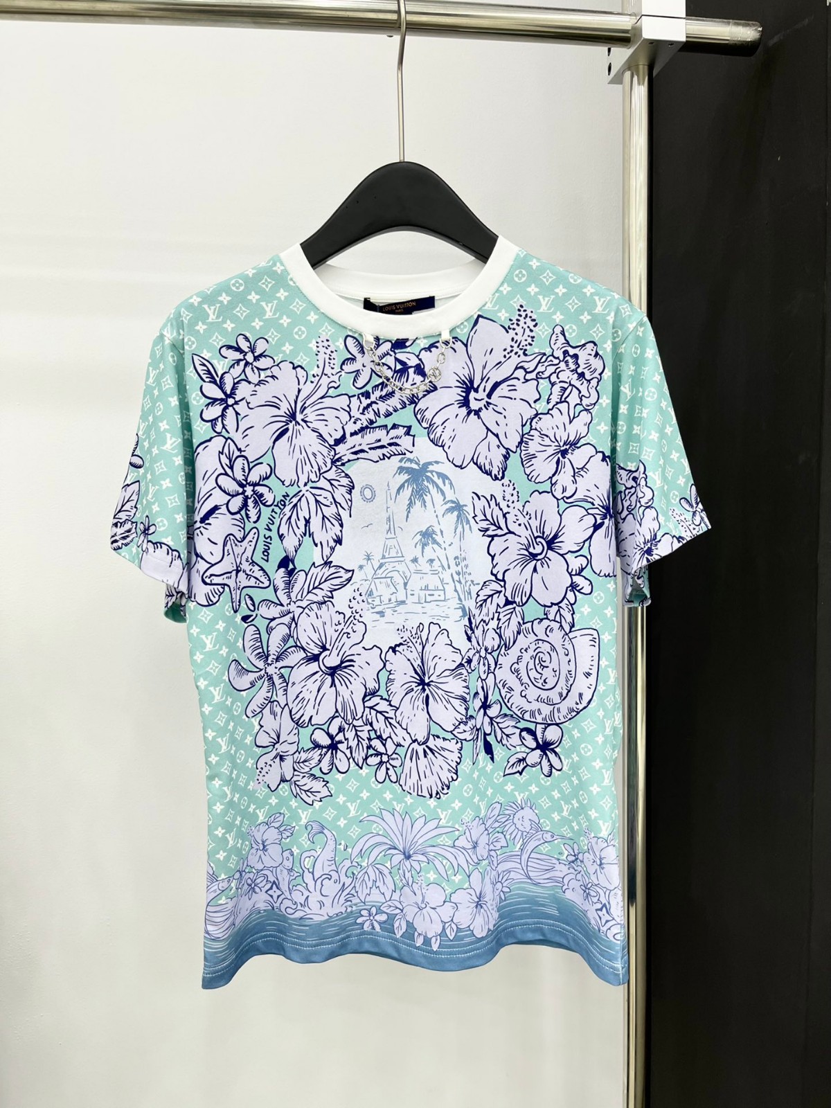 トロピカルフローラルプリントTシャツ ルイヴィトン Tシャツ コピー ショートスリーブ