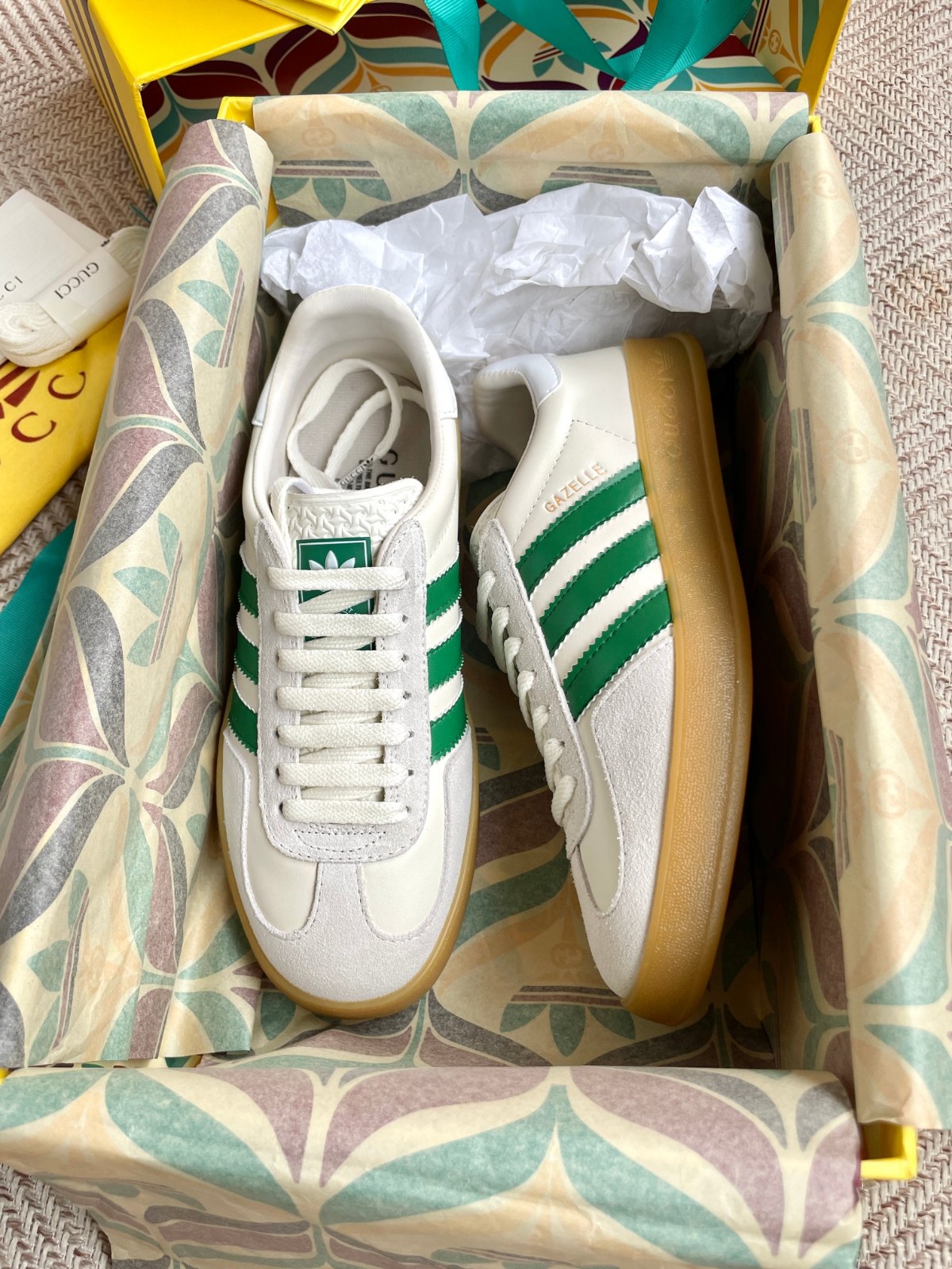 adidas x GUCCI ガゼルスニーカー グッチ スニーカー スーパーコピー レディース