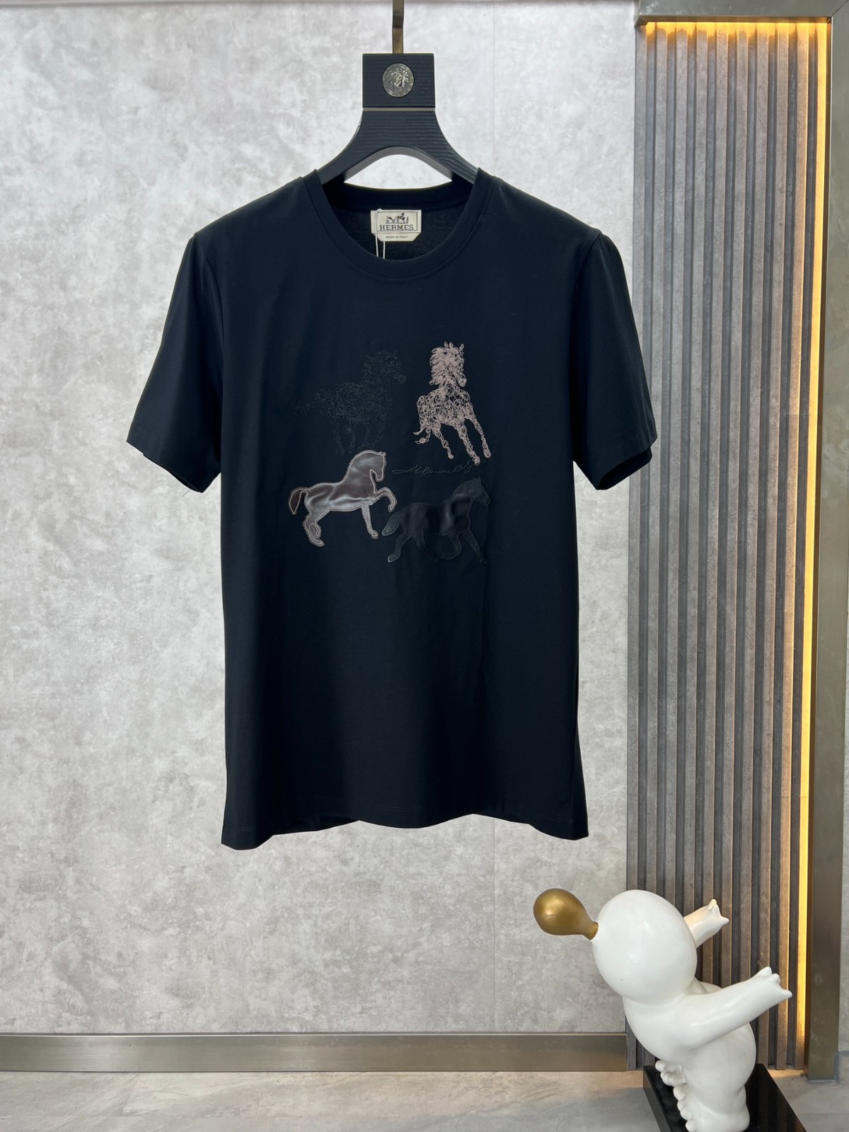 エルメス Tシャツ コピー 上品 カジュアル クルーネック 半袖Tシャツ ブラック