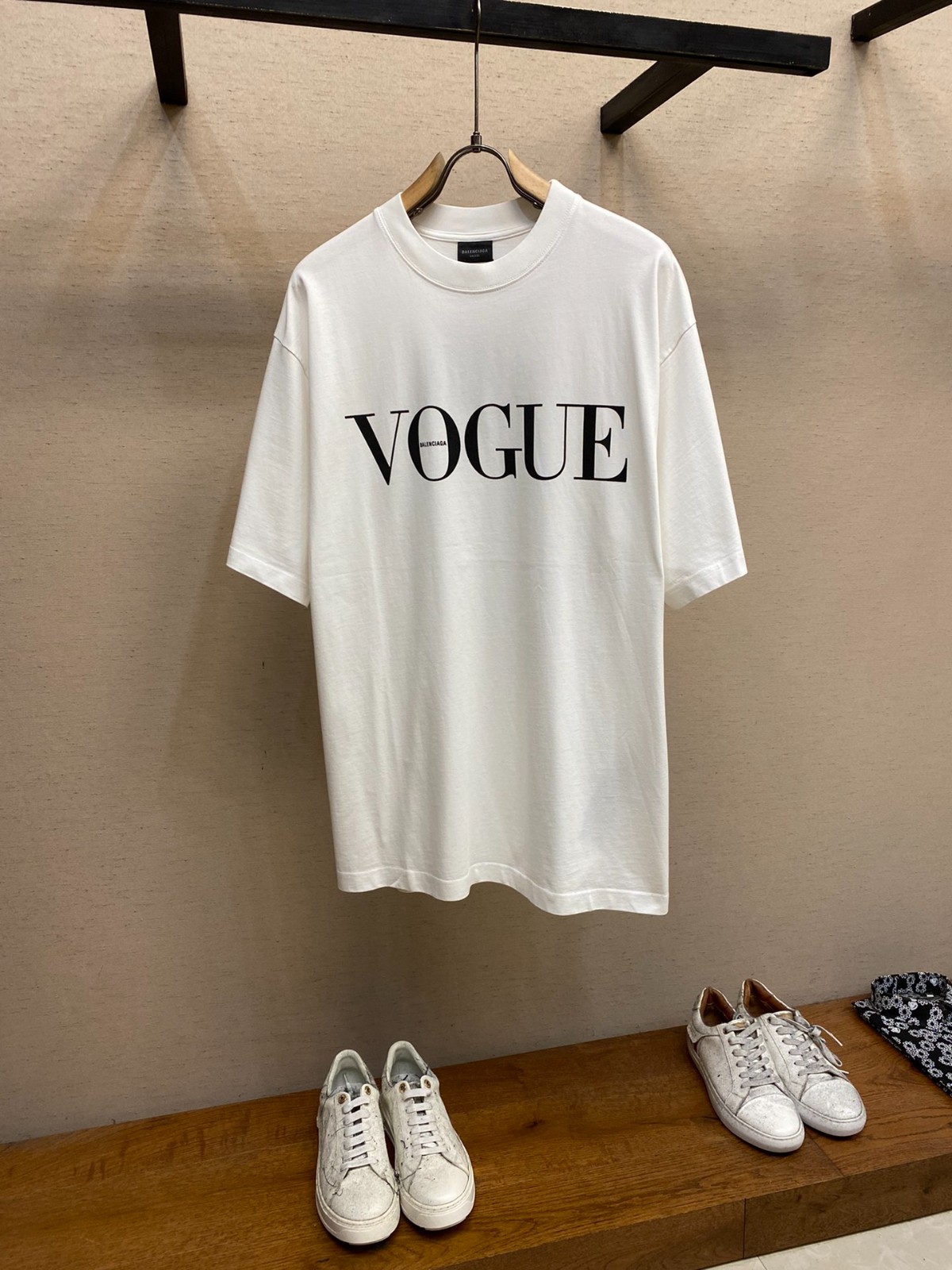 バレンシアガ Tシャツ コピー ユニセックス オーバーサイズ プリント 半袖Tシャツ ホワイト