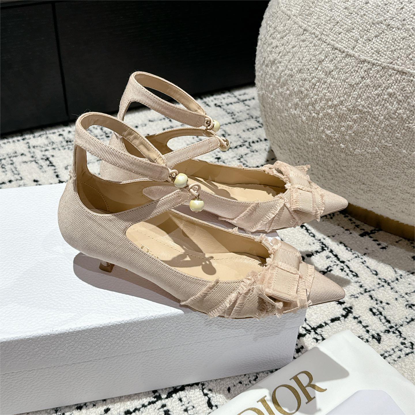 大人 可愛い Dior Adiorableパンプス クリスチャン・ディオール パンプス コピー ベージュ