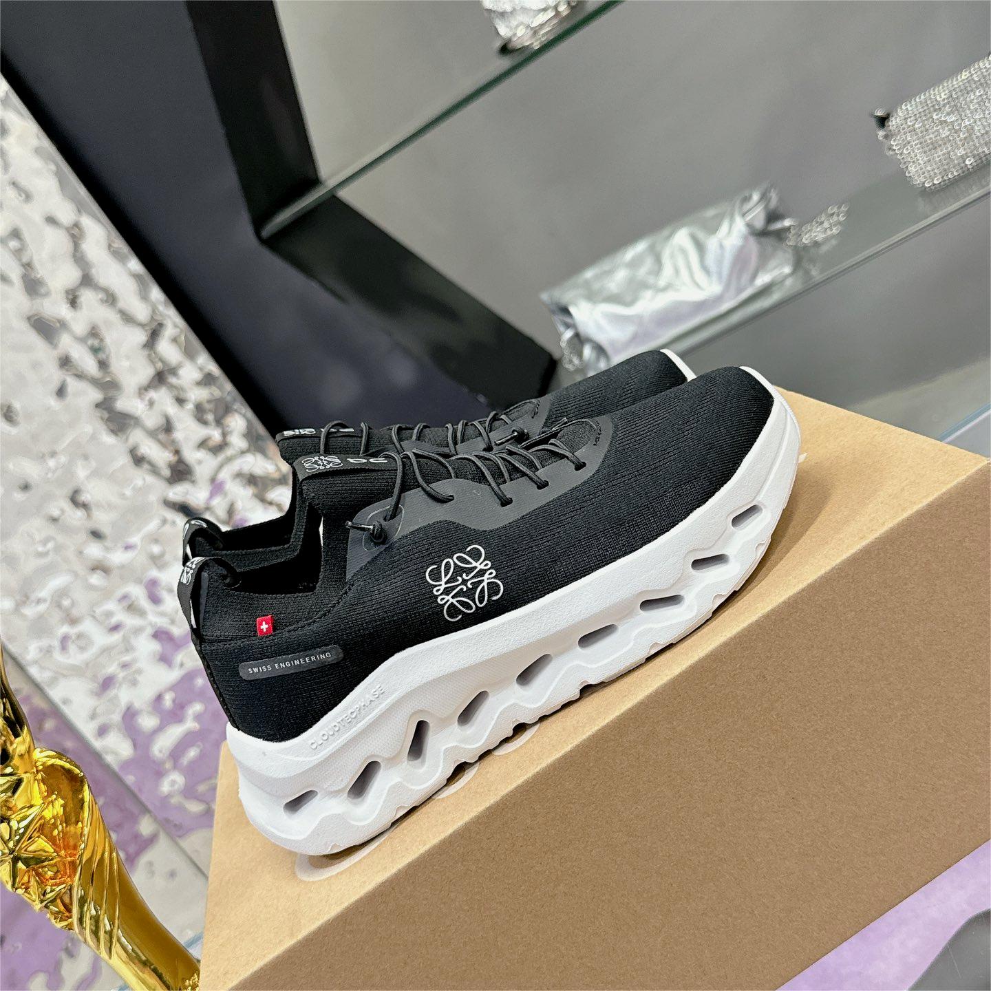 Loewe x On クラウドティルト コラボ スニーカー ロエベ スニーカー コピー ブラック