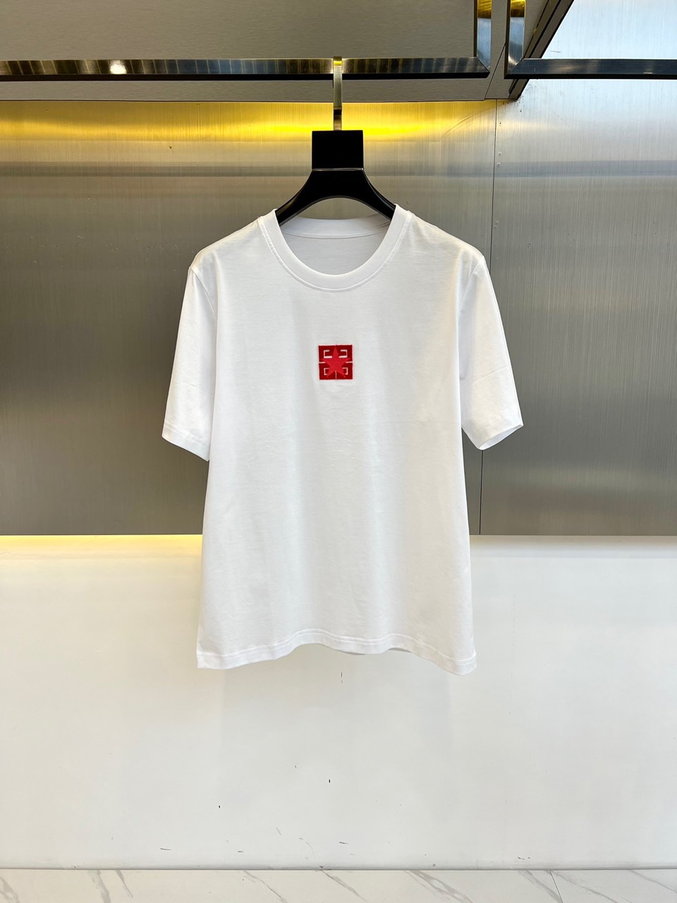 定番 カジュアル ロゴ入り コットン 半袖Tシャツ ジバンシィ Tシャツ コピー ホワイト