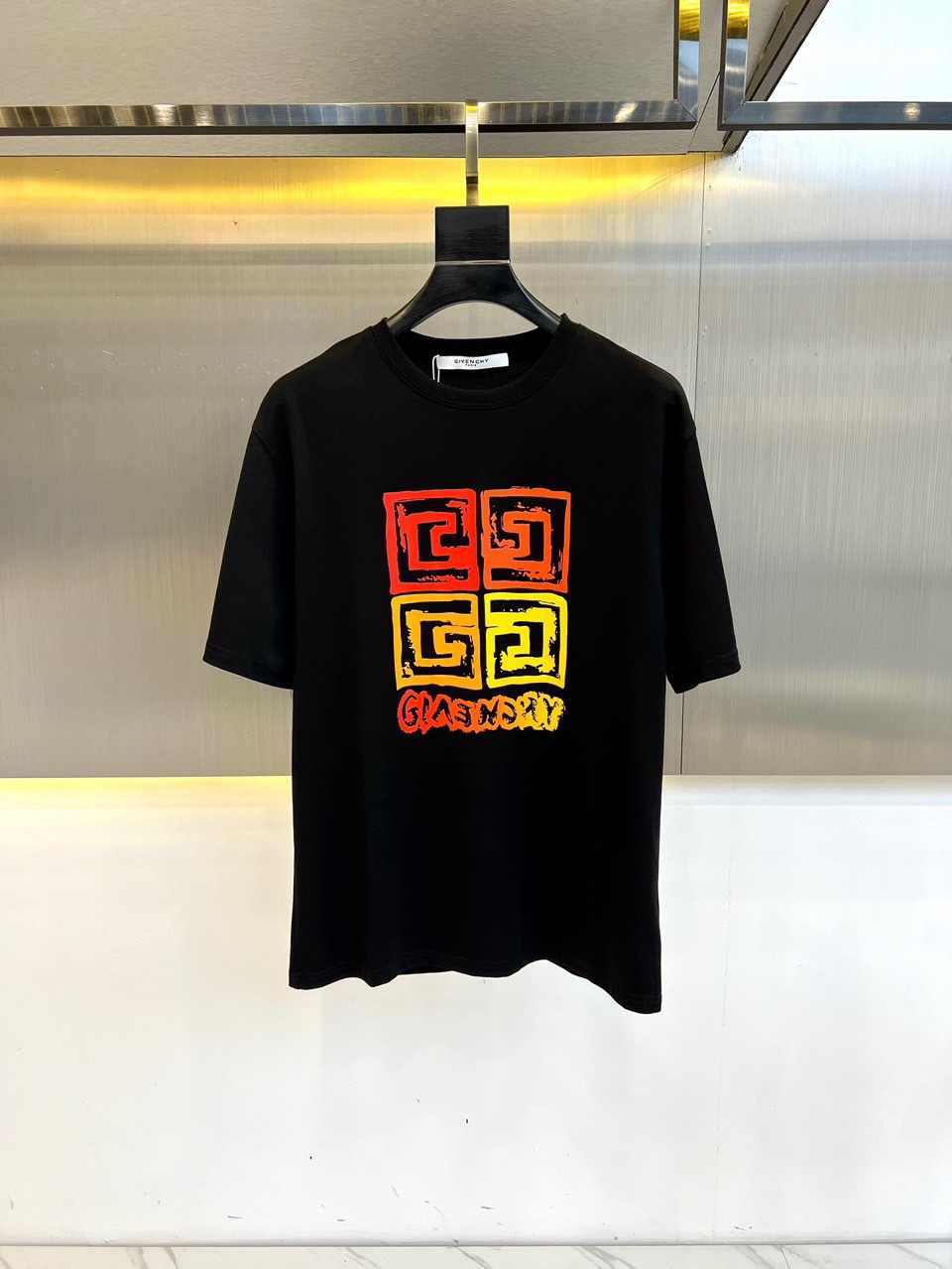 カジュアル ロゴ クルーネック 半袖Tシャツ ジバンシィ Tシャツ コピー ブラック