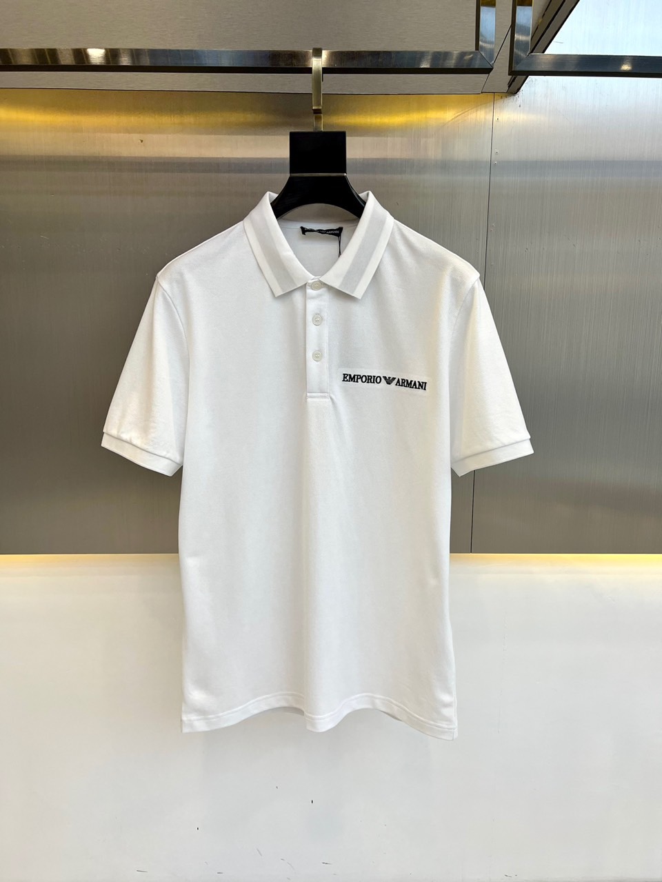 アルマーニ Tシャツ コピー カジュアル コットンピケ 半袖 ポロシャツ ホワイト