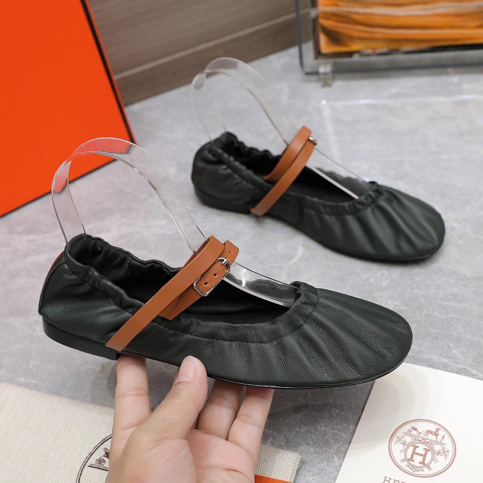 大人 可愛い ジョリーバレエシューズ エルメス パンプス コピー グリーン