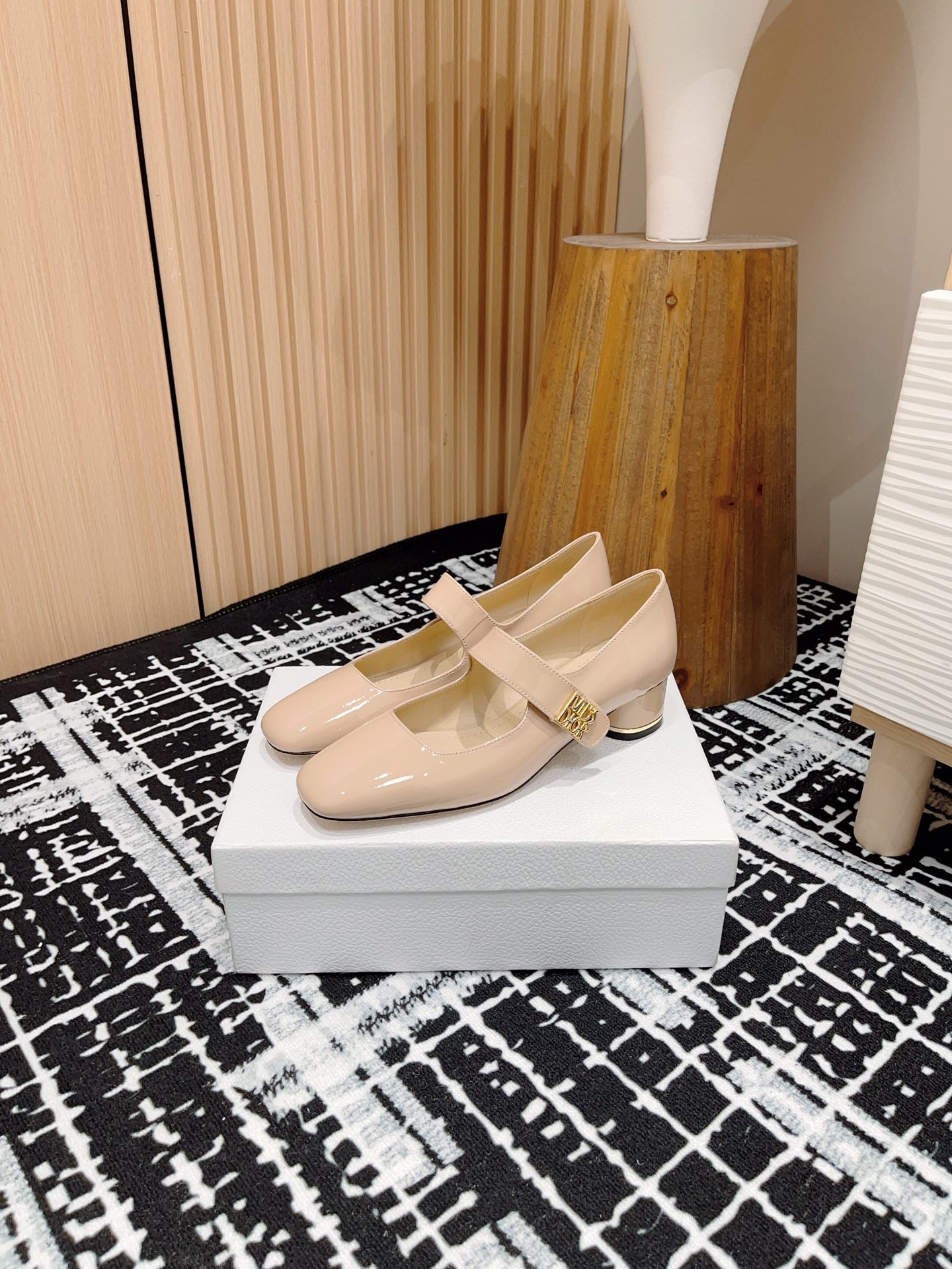 Miss Dior パンプス クリスチャン・ディオール パンプス スーパーコピー ベージュ