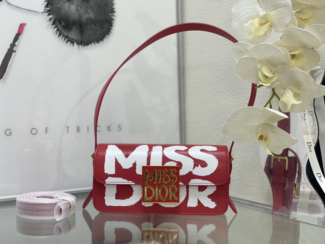 クリスチャン・ディオール バッグ コピー Miss Dior フラップバッグ レッド