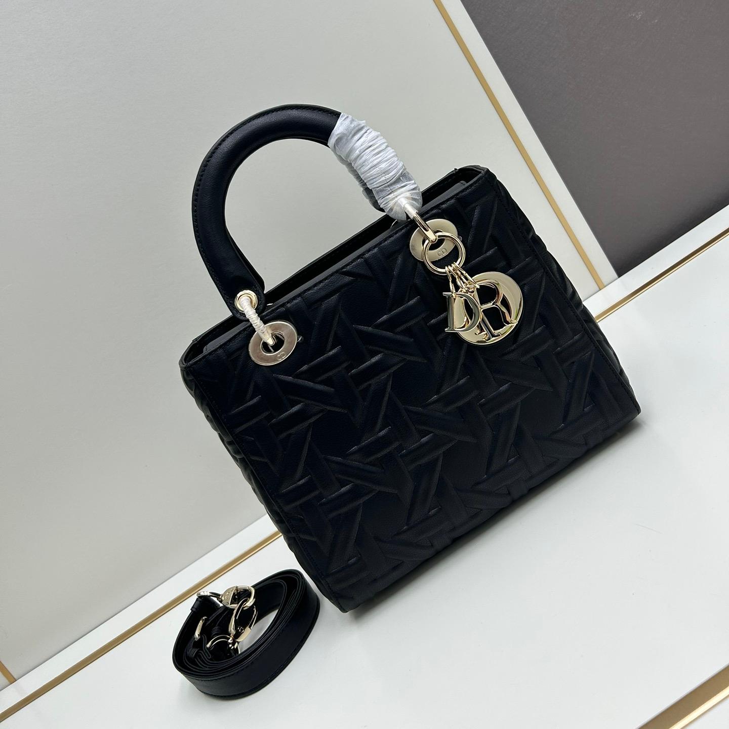 Lady Dior バッグ ミディアム クリスチャン・ディオール バッグ コピー ブラック