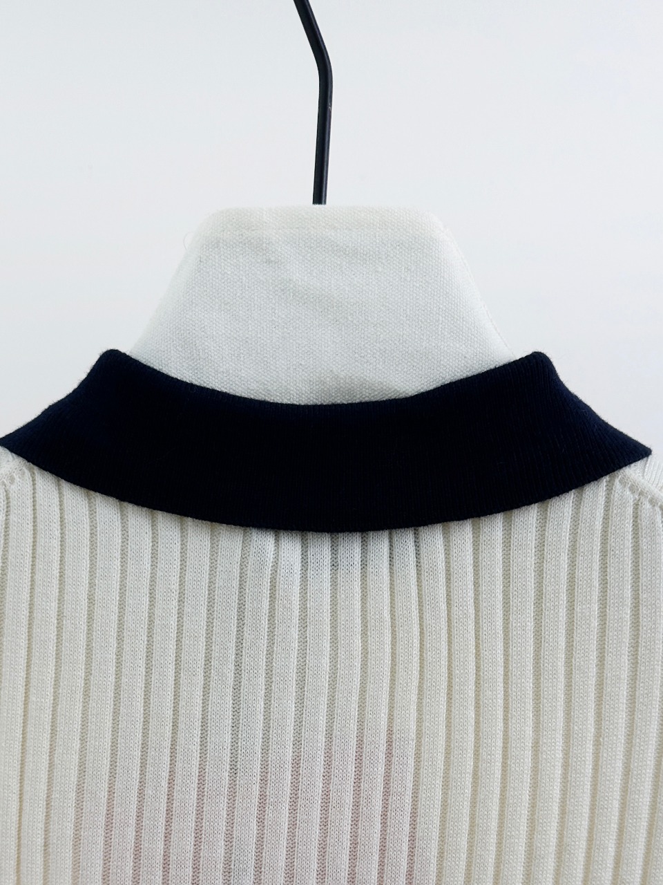 022759_34_6.jpg