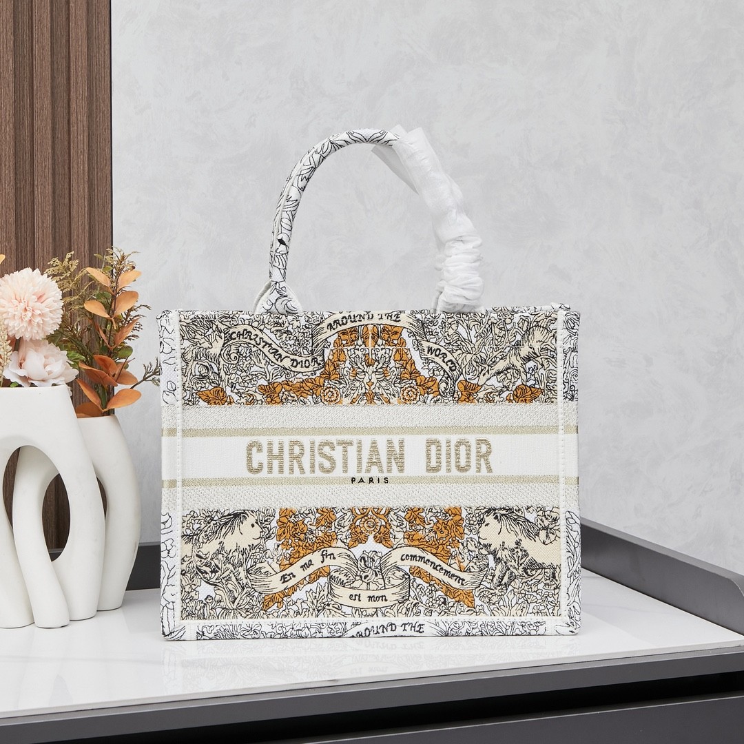ミディアム Dior Around the World エンブロイダリー ブックトート クリスチャン・ディオール バッグ コピー