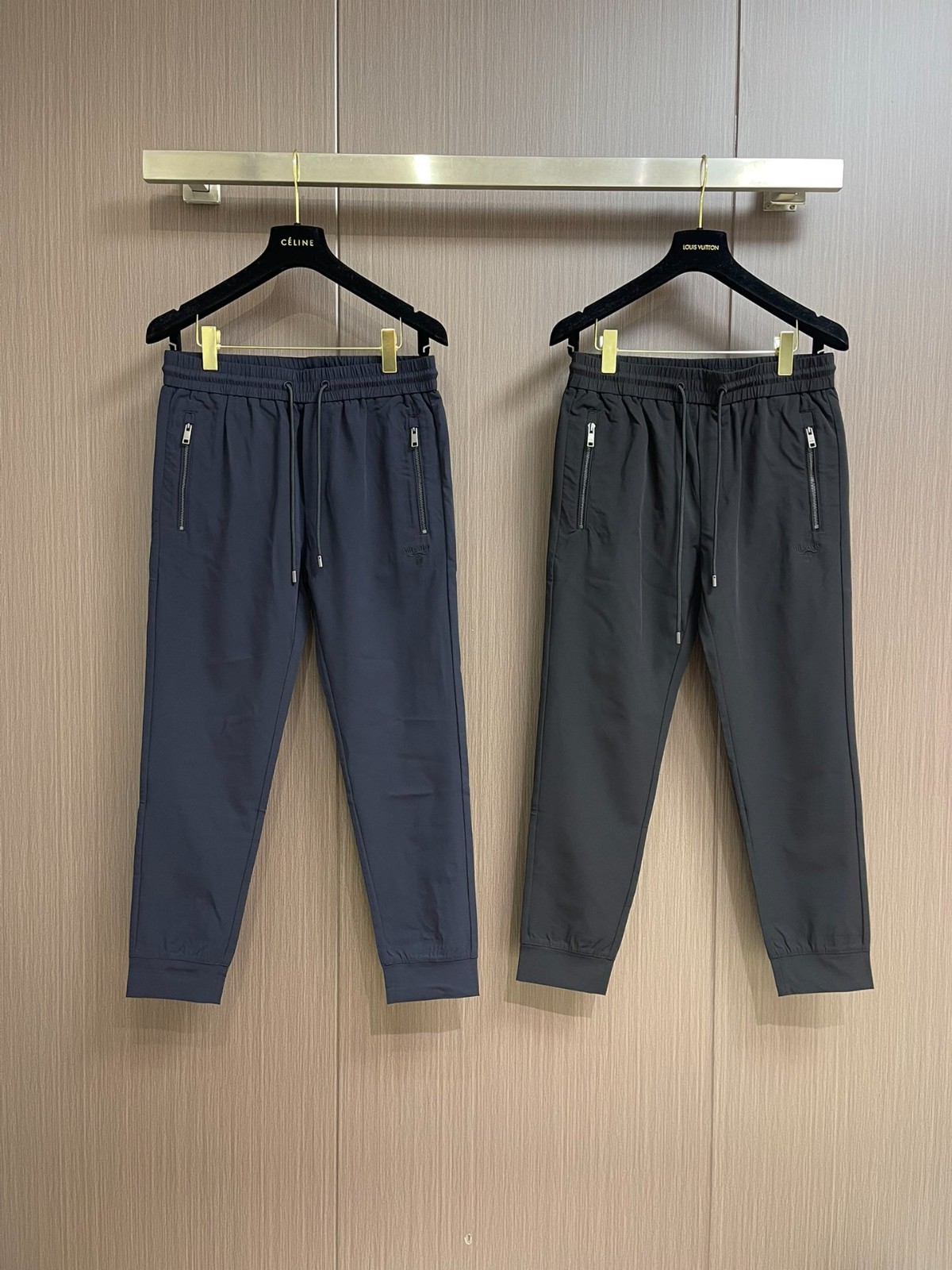 シンプル カジュアル メンズス ウェットパンツ プラダ パンツ コピー ズボン