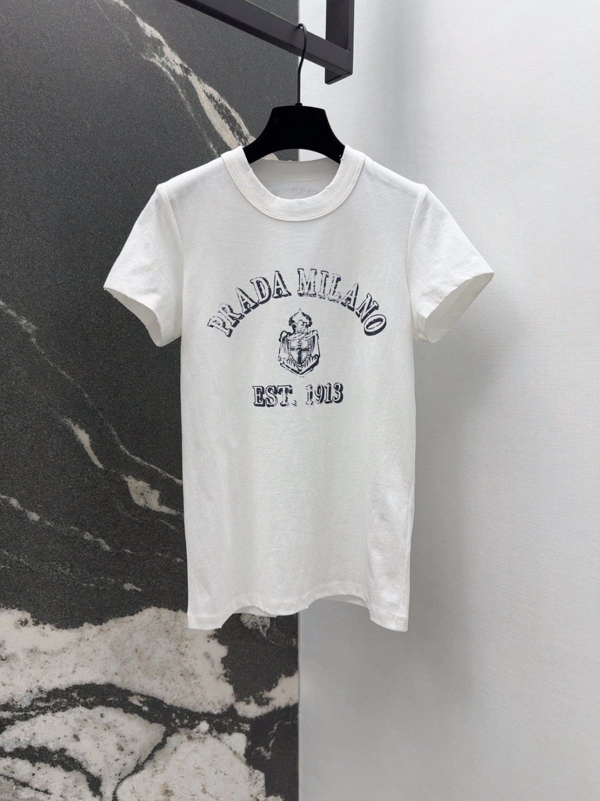 プリント入り コットン 半袖Tシャツ プラダ Tシャツ コピー クルーネック ホワイト