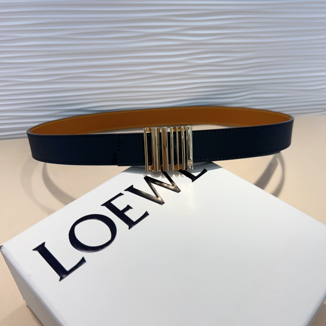 おしゃれ 合わせやすい ロエベ グラフィックベルト スーパーコピー ネイビー おしゃれ 合わせやすい ロエベ グラフィックベルト スーパーコピー ネイビー