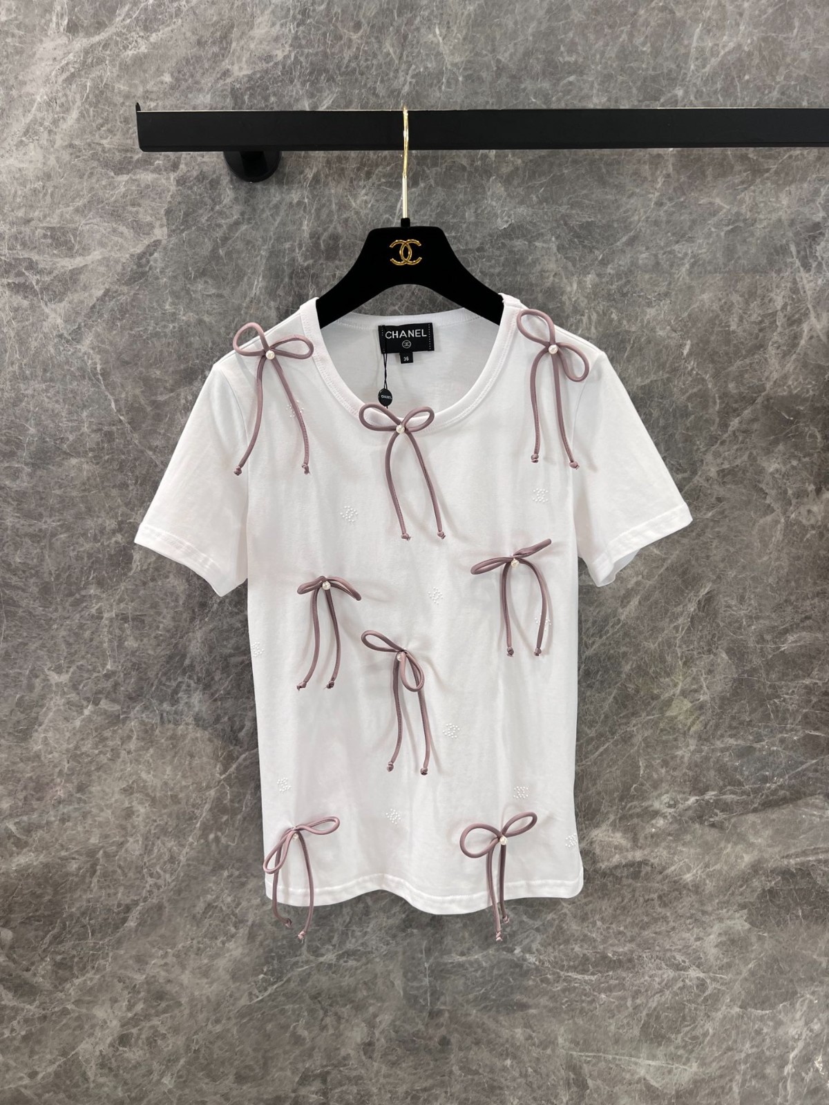 リボン×パールが可愛い★シャネル Tシャツ コピー 25p 半袖Ｔシャツ 