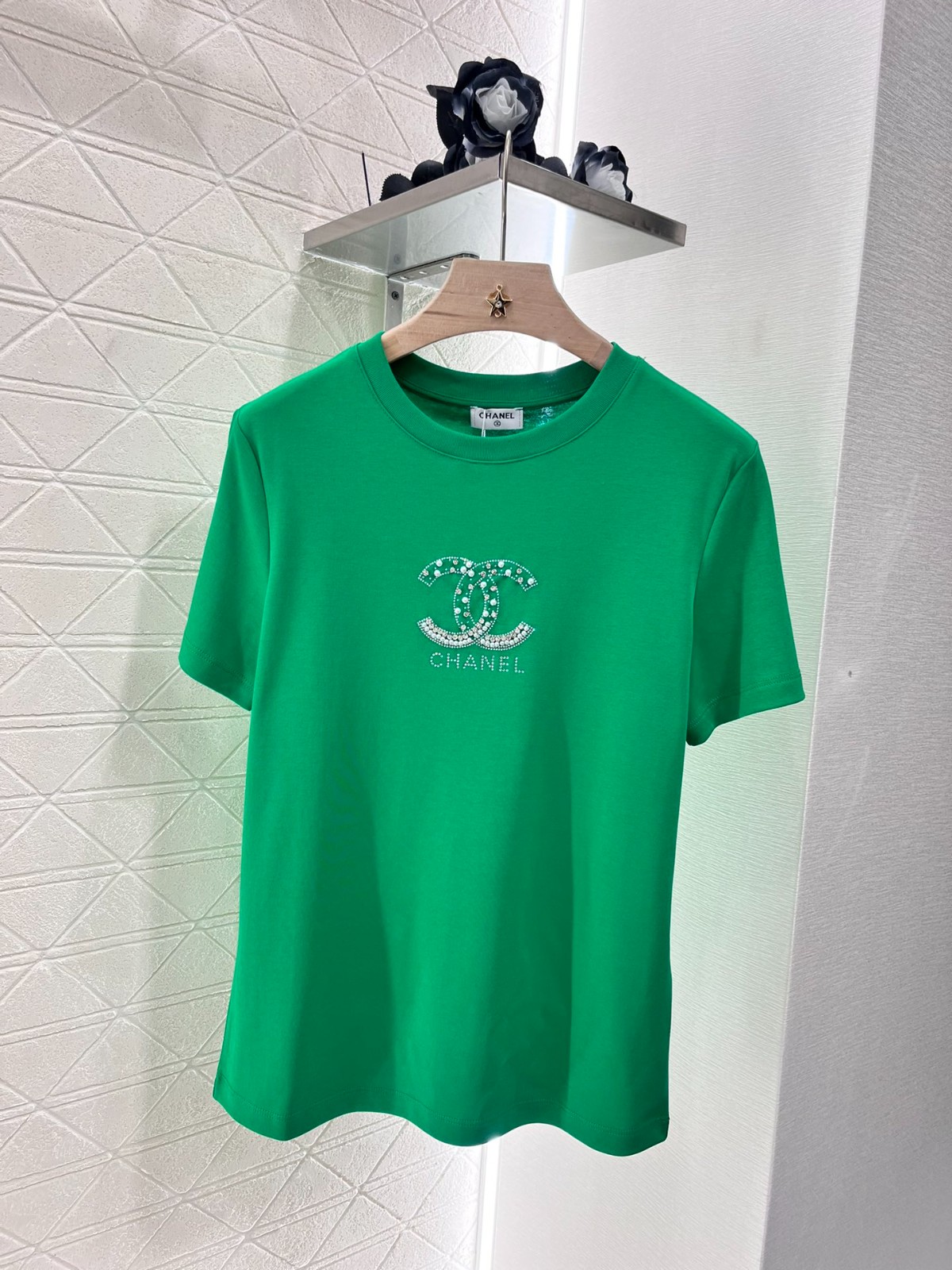 シンプル ロゴ入り シャネル Tシャツ コピー コットン 半袖Tシャツ グリーン