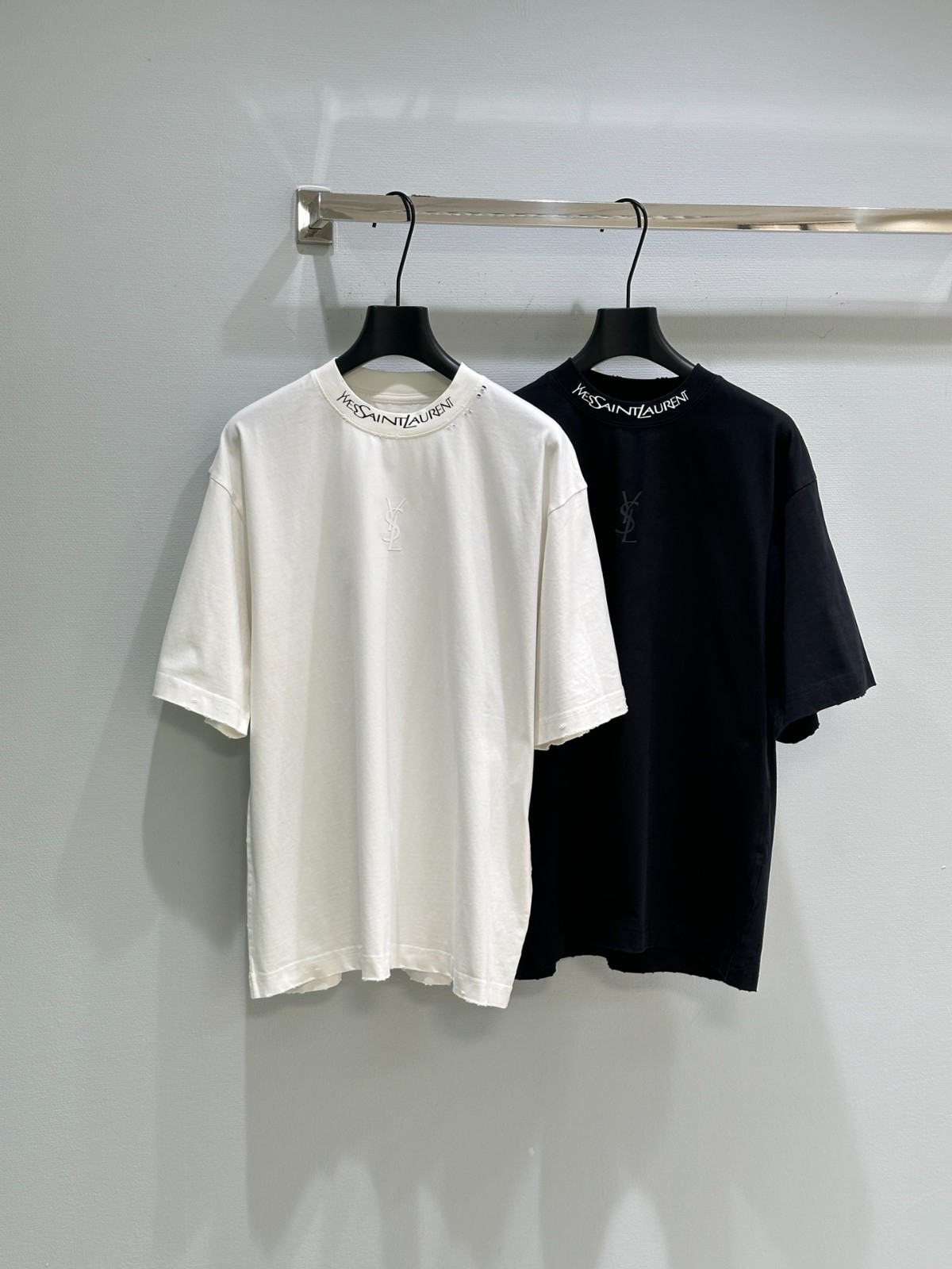 ユニセックス コットン 半袖Tシャツ イヴ・サンローラン Tシャツ コピー トップス