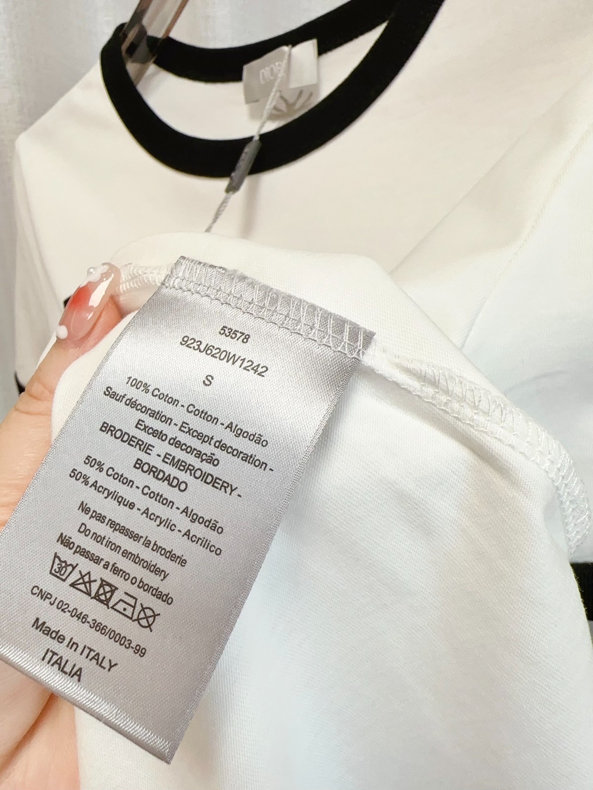 日本限定 コットンブレンド 半袖Tシャツ クリスチャン