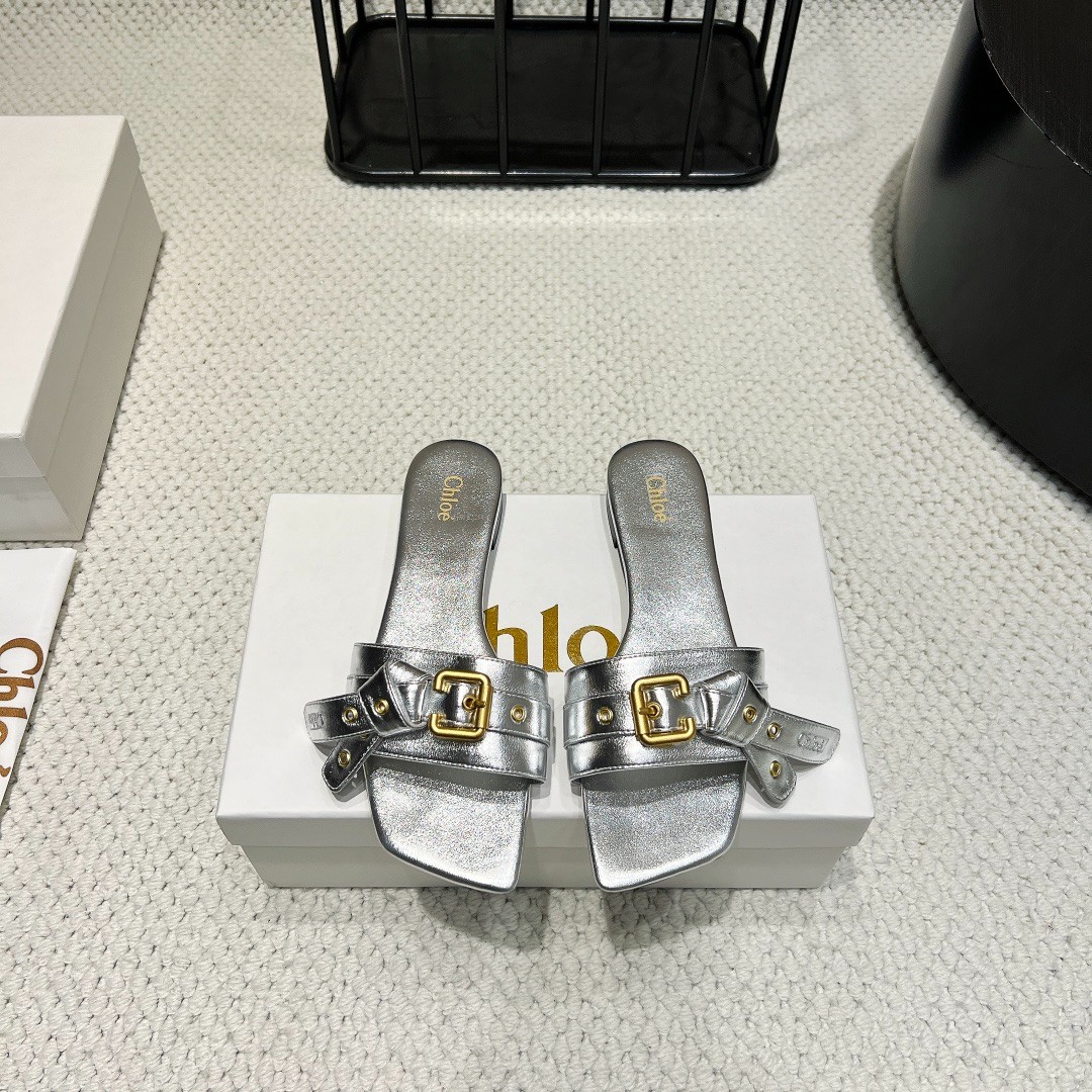 春夏新作！クロエ MAEスライド スーパーコピー レザー サンダル シルバー