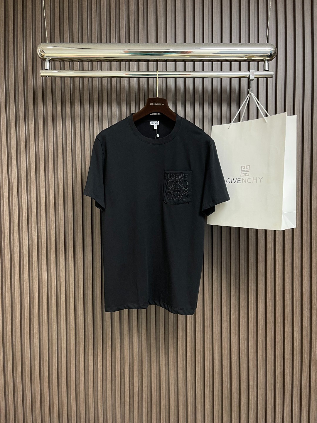 カジュアル おしゃれ クルーネック 半袖Tシャツ ロエベ Tシャツ コピー コットン ブラック