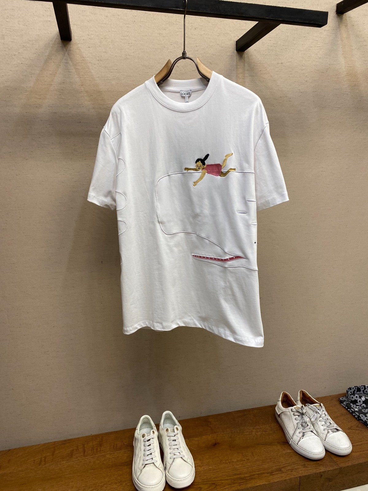 LOEWE x Suna Fujita ユニセックス 半袖Tシャツ ロエベ Tシャツ コピー リラックス