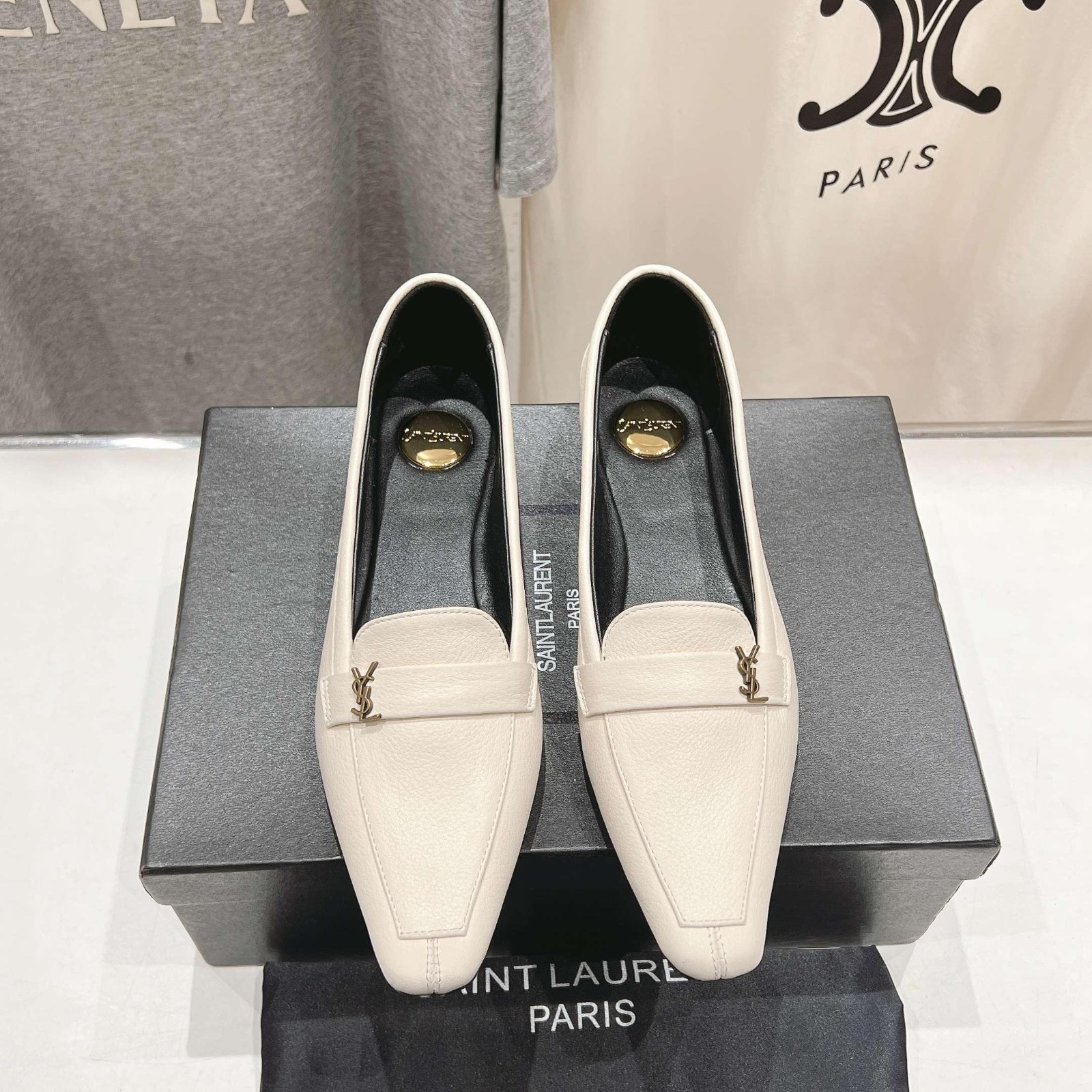 シンプル 上品 YSL イヴ・サンローラン ポピー バレリーナ スーパーコピー ホワイト