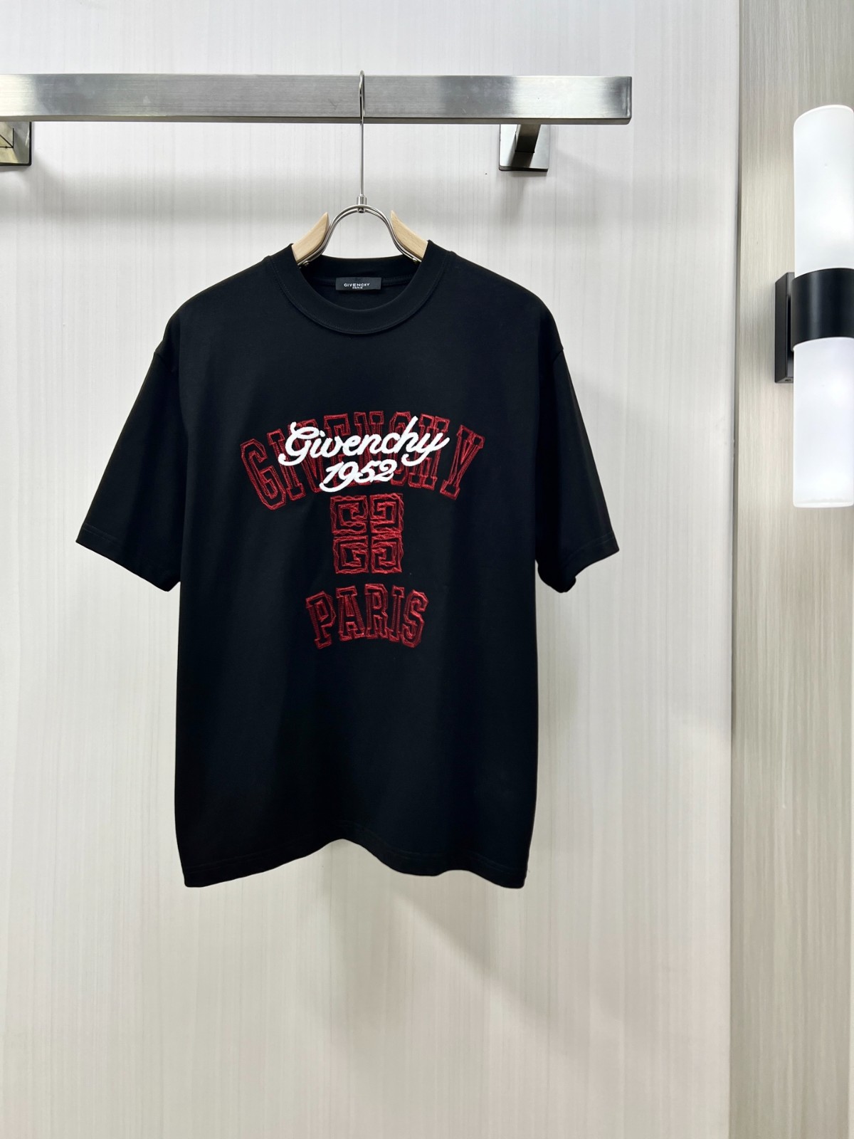 カジュアル お洒落 クルーネック 半袖Tシャツ ジバンシィ Tシャツ コピー ブラック