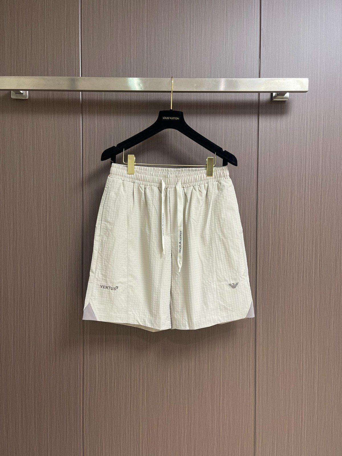 カジュアル 軽量 メンズ ショートパンツ アルマーニ パンツ コピー ベージュ
