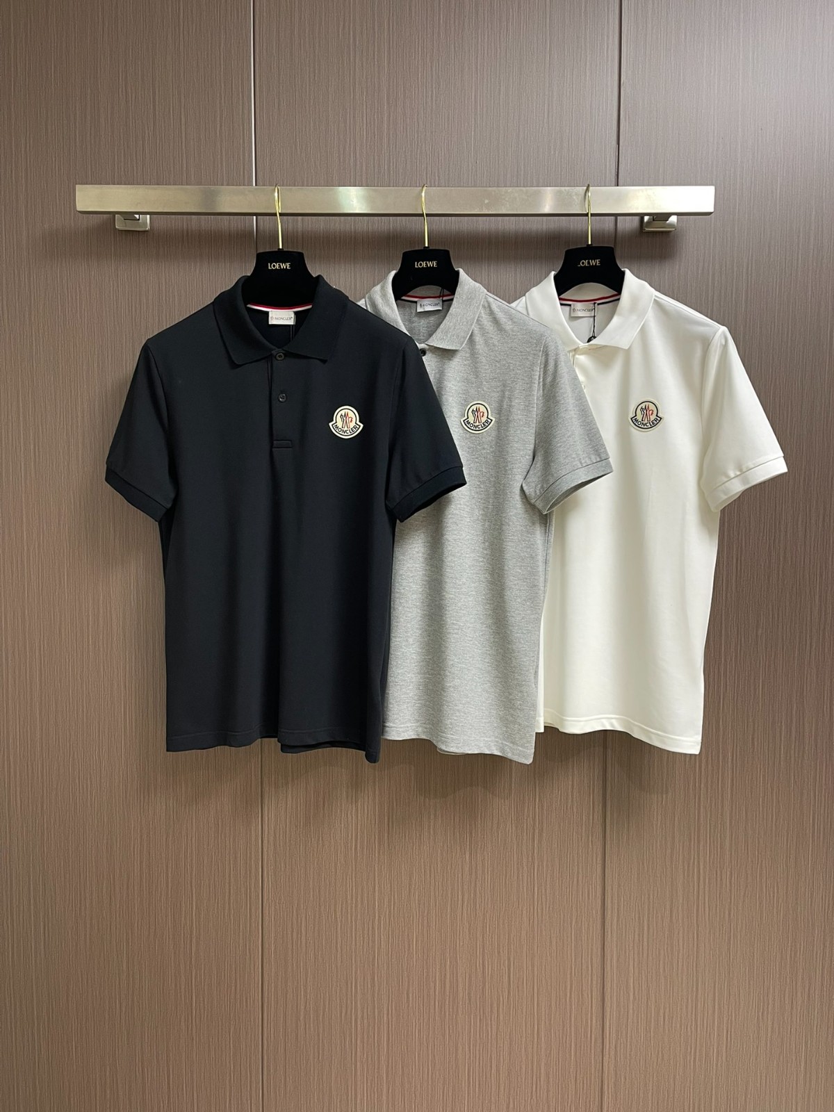 カジュアル ロゴパッチ 半袖ポロシャツ モンクレール Tシャツ スーパーコピー