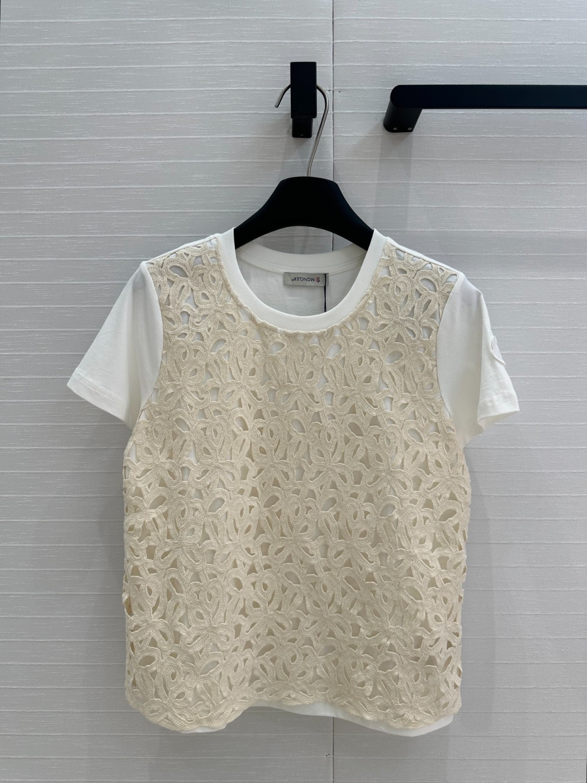 お洒落 フェンミン モンクレール Tシャツ スーパーコピー クルーネック