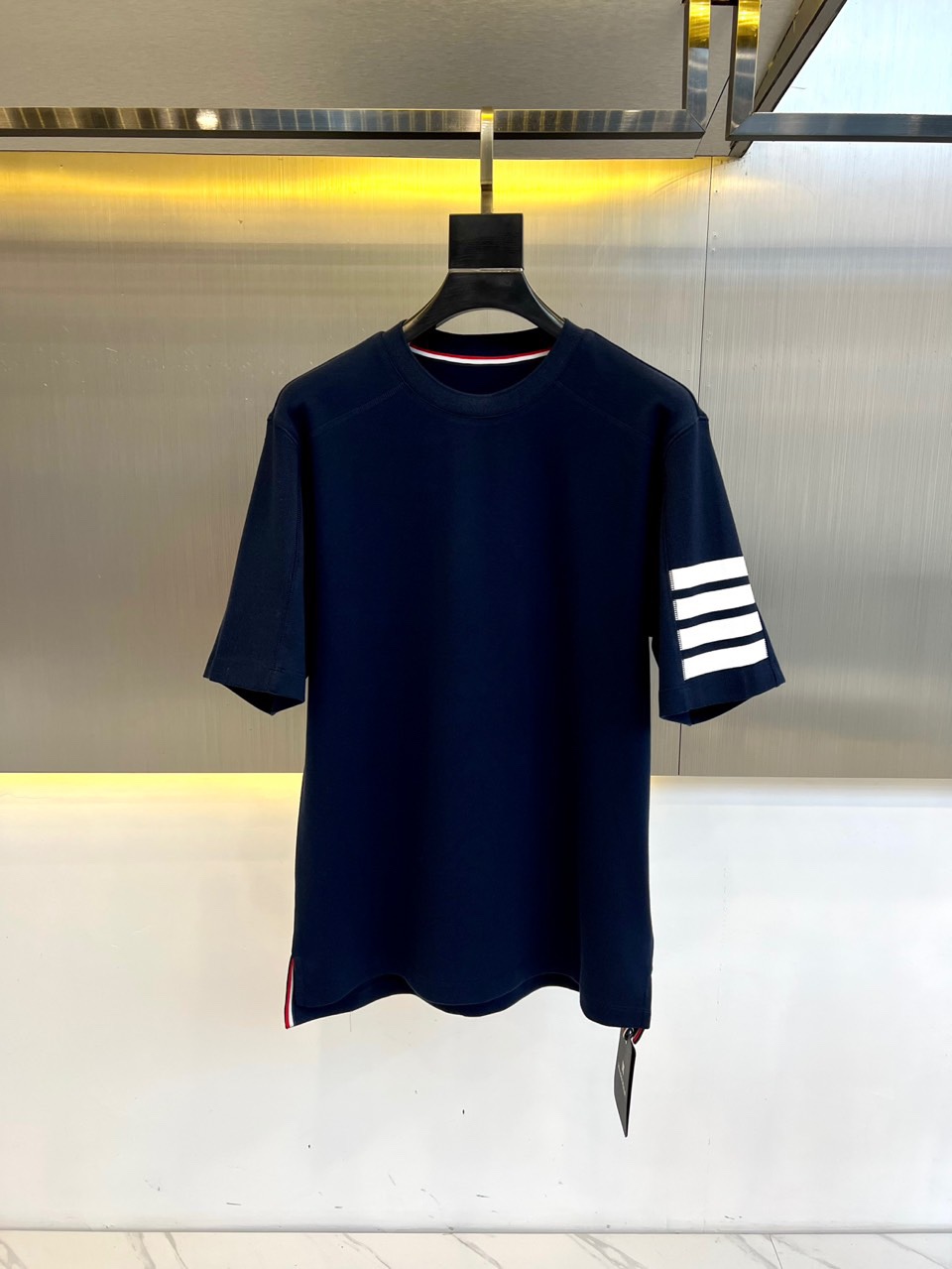カジュアル 人気 コットン 半袖Tシャツ トムブラウン Tシャツ スーパーコピー ネイビー