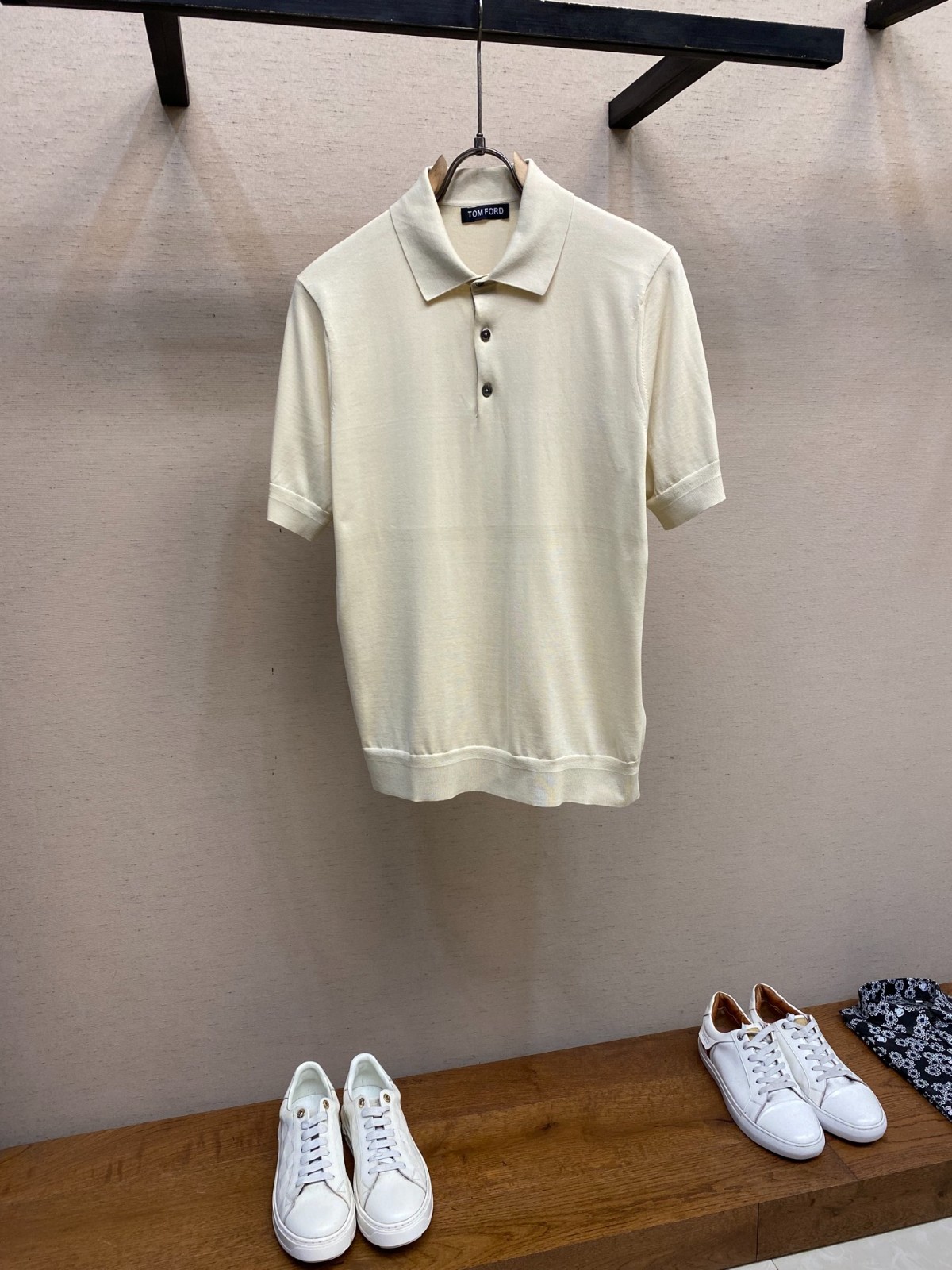 シンプル 上品 半袖 ニットポロ トムフォード ニット 偽物 ベージュ