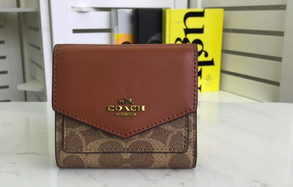 人気 定番 ウォレット 三つ折り財布 可愛い おしゃれ コーチ 財布 コピー ミニ財布 レディース
