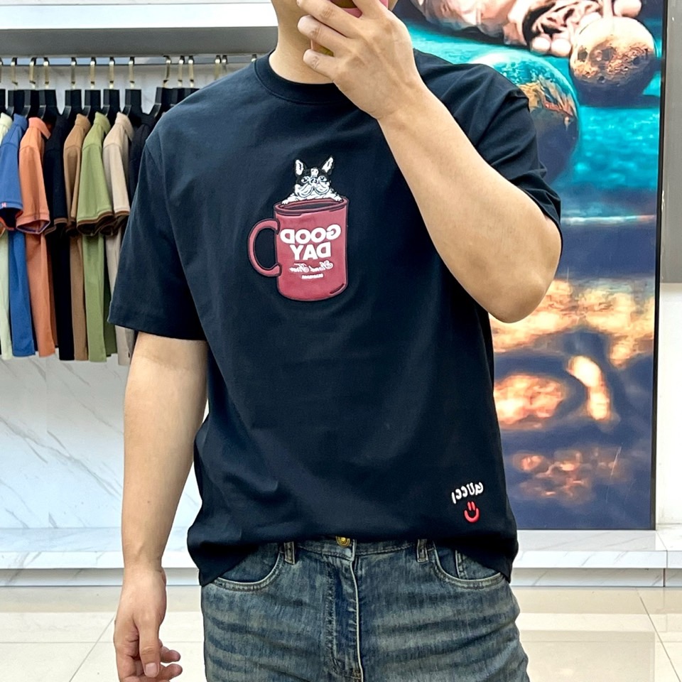 シンプル 可愛い 半袖Tシャツ グッチ Tシャツ 偽物 クルーネック ブラック