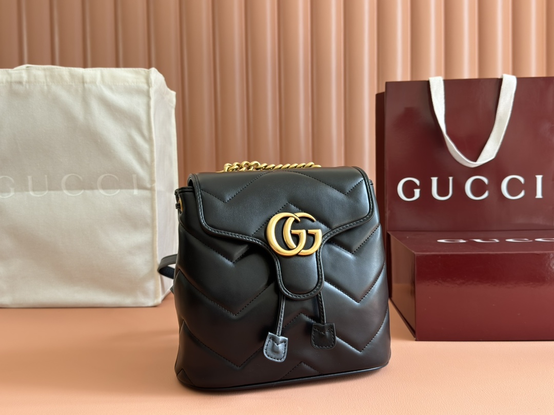 Gucci グッチ マーモント キルティング バックパック リュック スーパーコピー