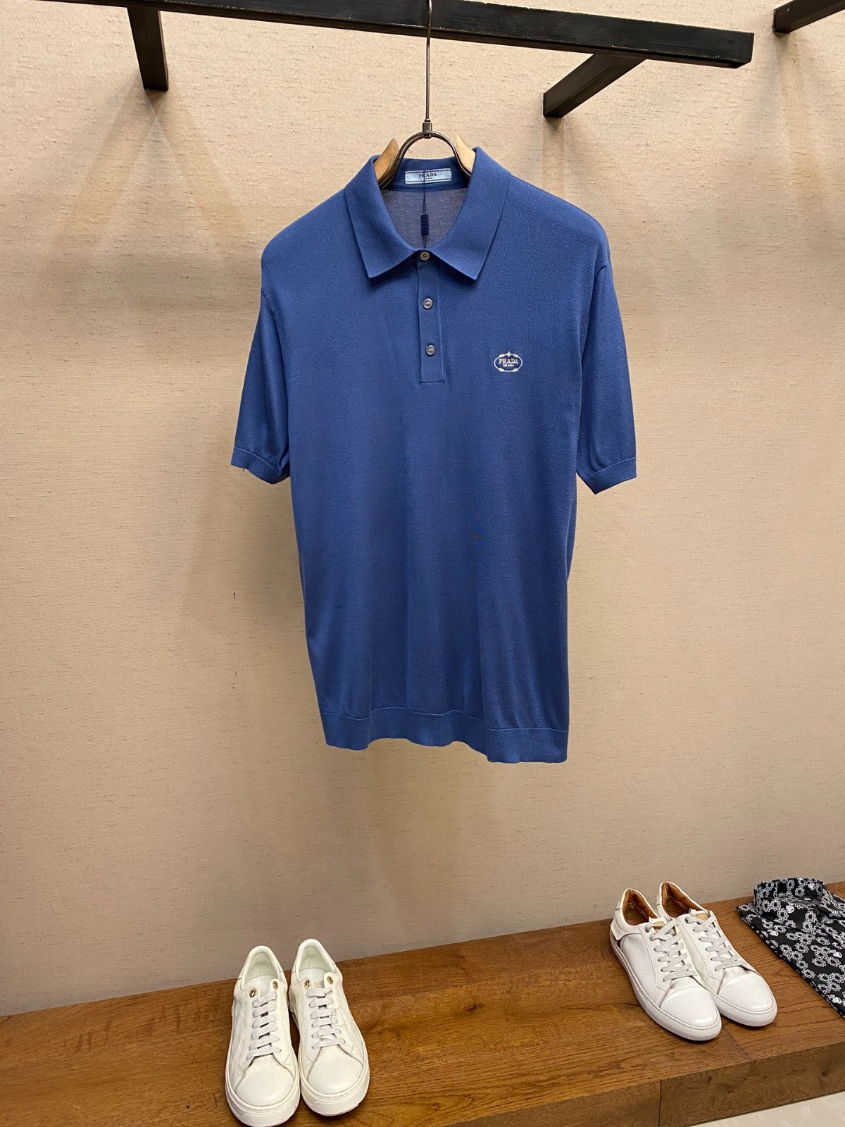 洗練された 上品 カジュアル プラダ Tシャツ 偽物 メンズ 半袖 トップス