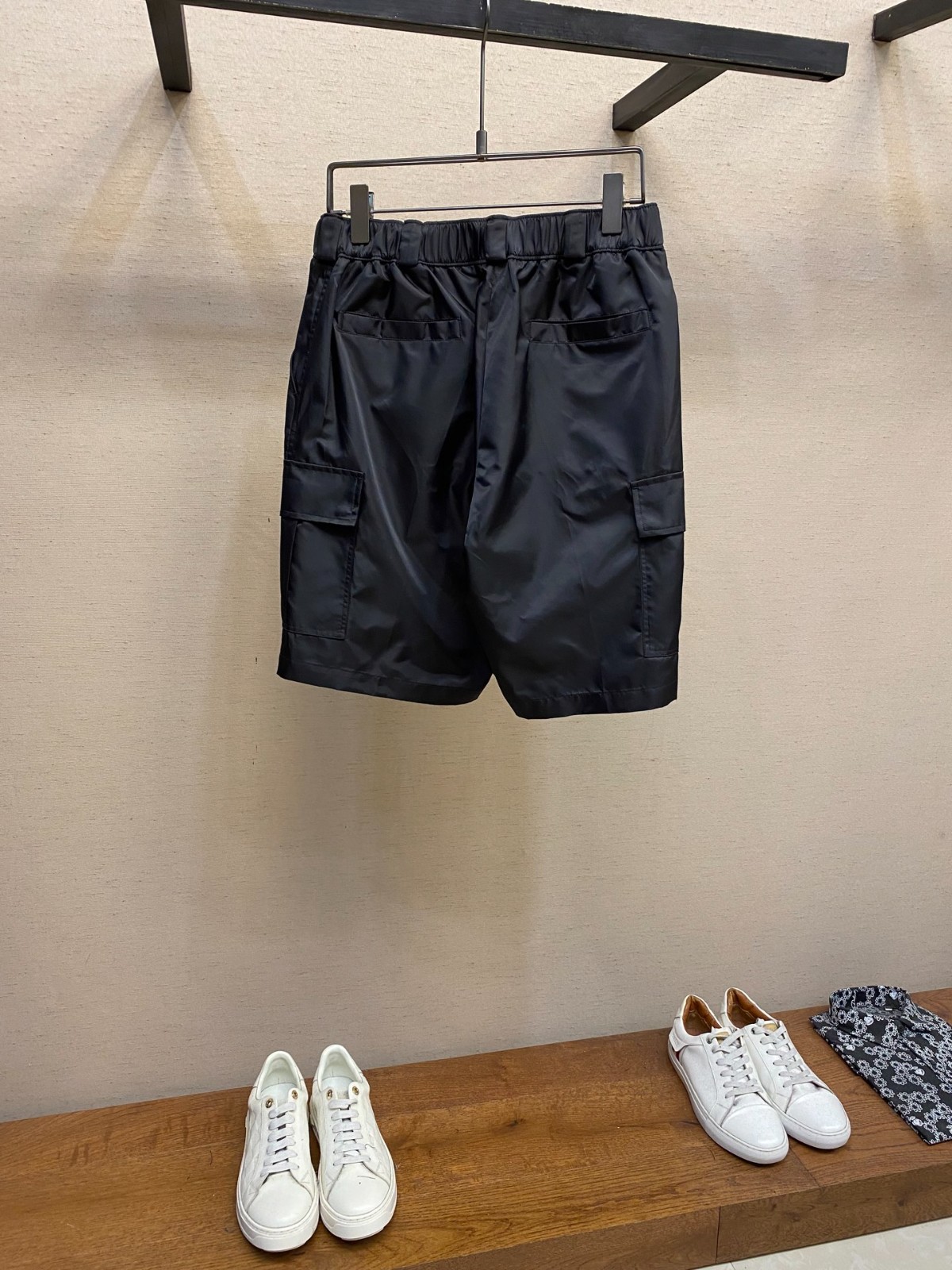 定番 カジュアル ナイロン ショートパンツ プラダ パンツ コピー