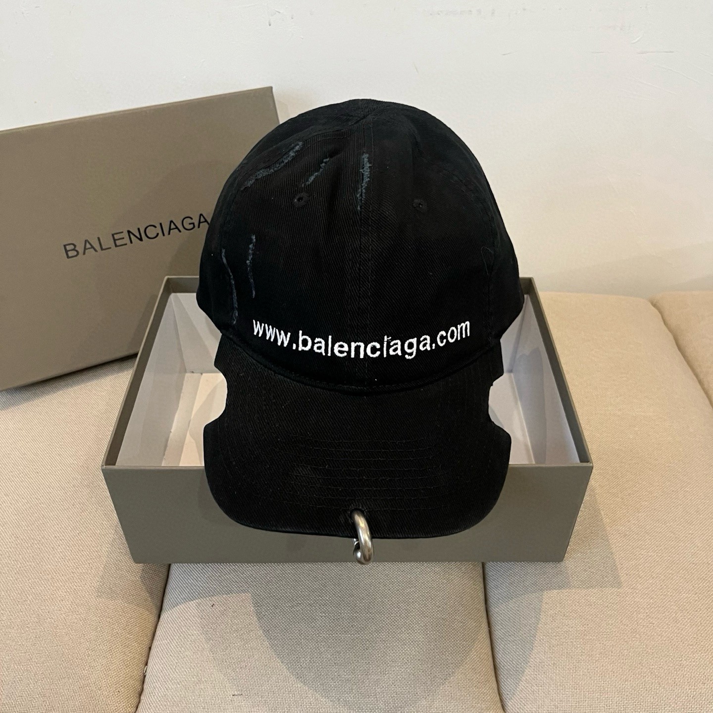 BAL.COM フロントピアス ベースボールキャップ バレンシアガ キャップ コピー ブラック
