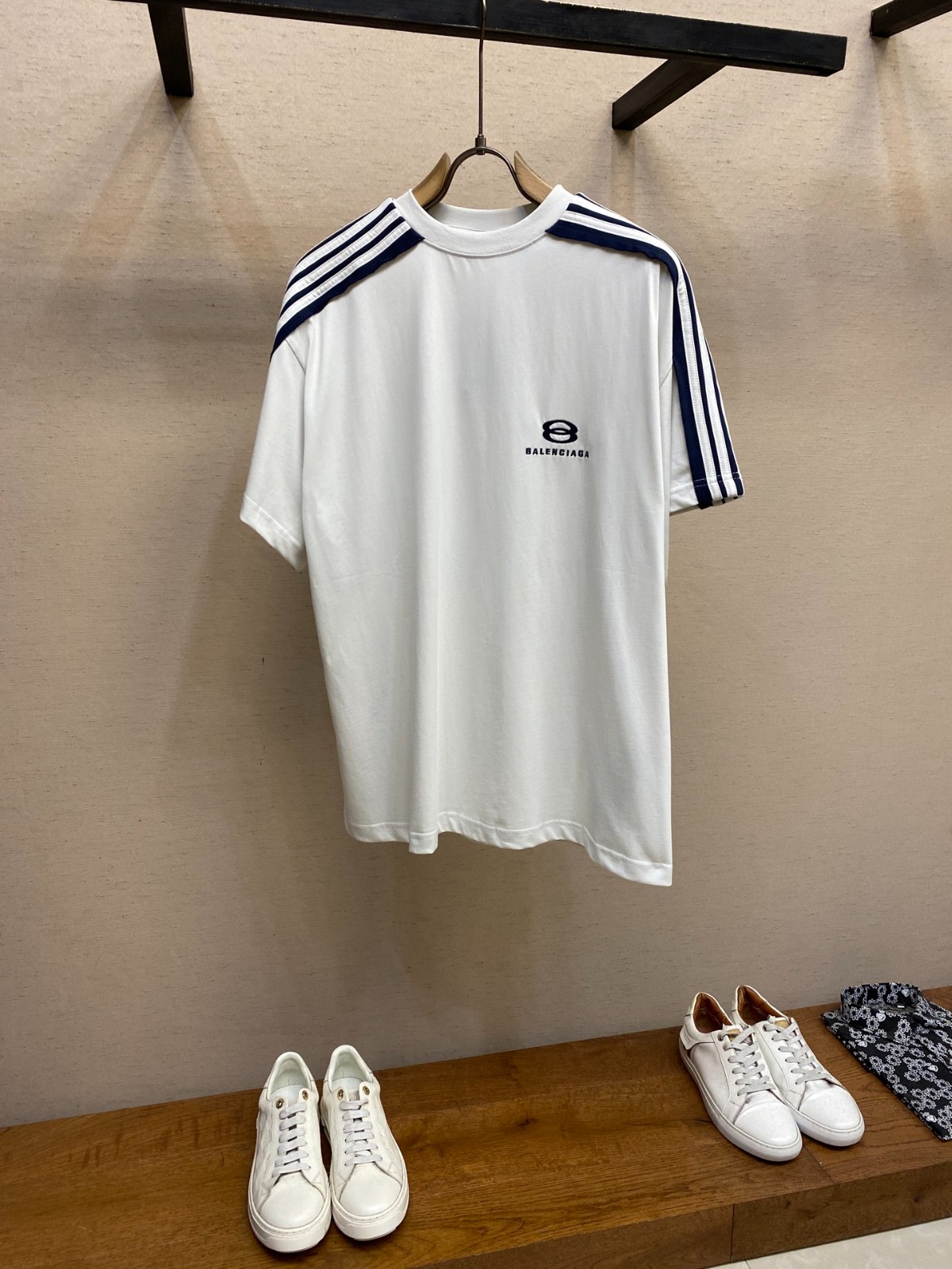人気 Unity Sports Icon 半袖Tシャツ バレンシアガ Tシャツ コピー ユニセックス ホワイト