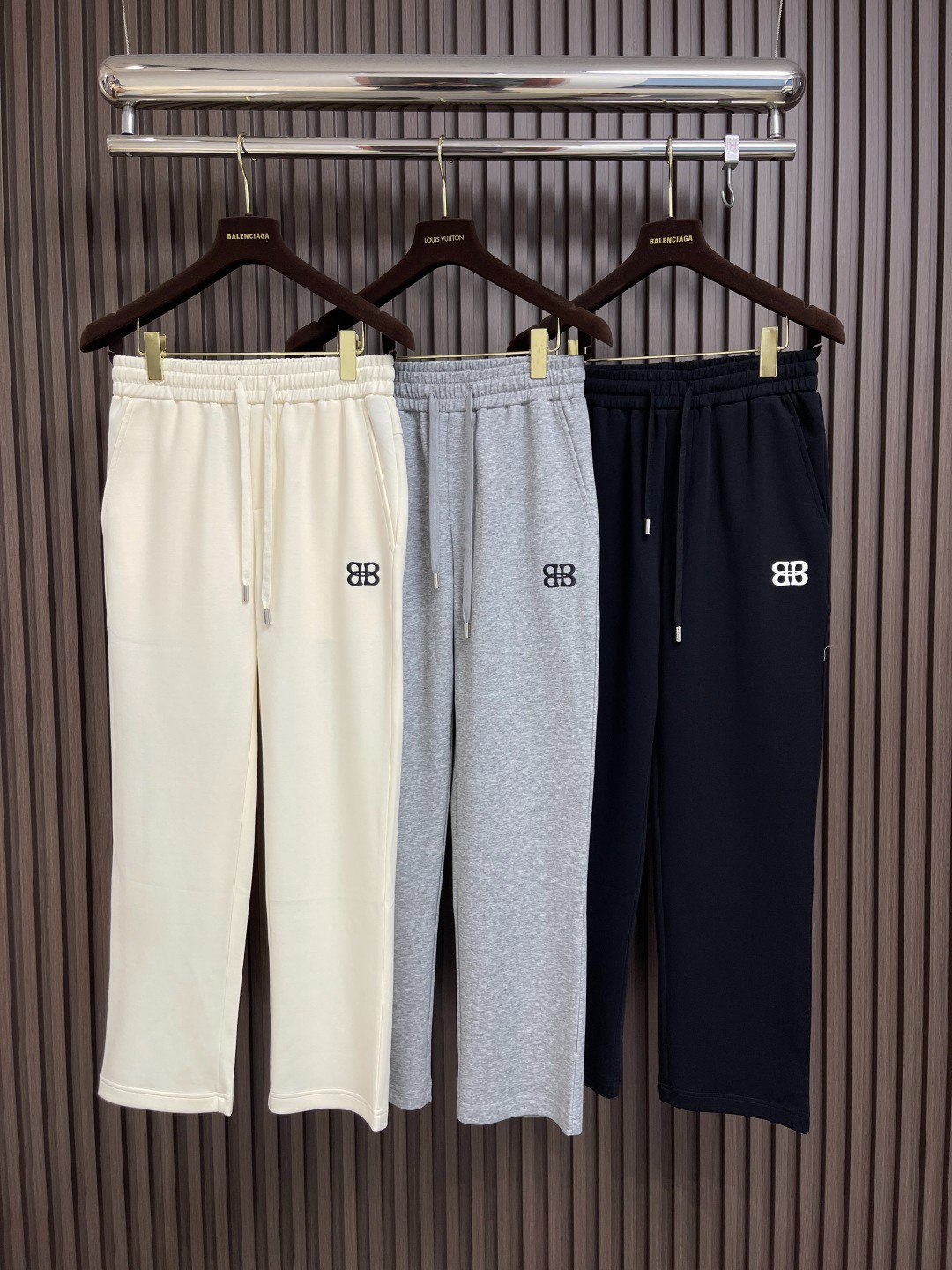 カジュアル ロゴ入り スウェットパンツ バレンシアガ パンツ コピー メンズ