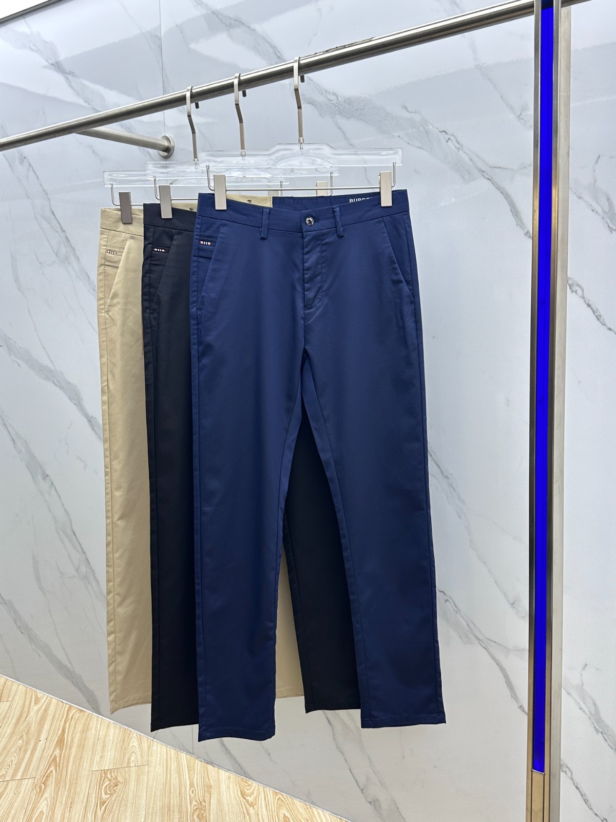 3色あり 上品 カジュアル スラックス バーバリー パンツ コピー メンズ