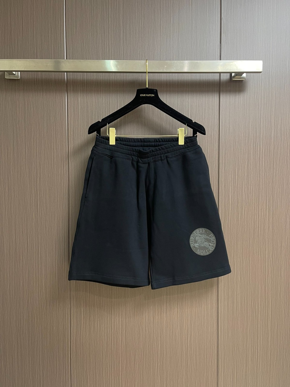 EKDバッジ コットンショーツ バーバリー パンツ コピー ショートパンツ
