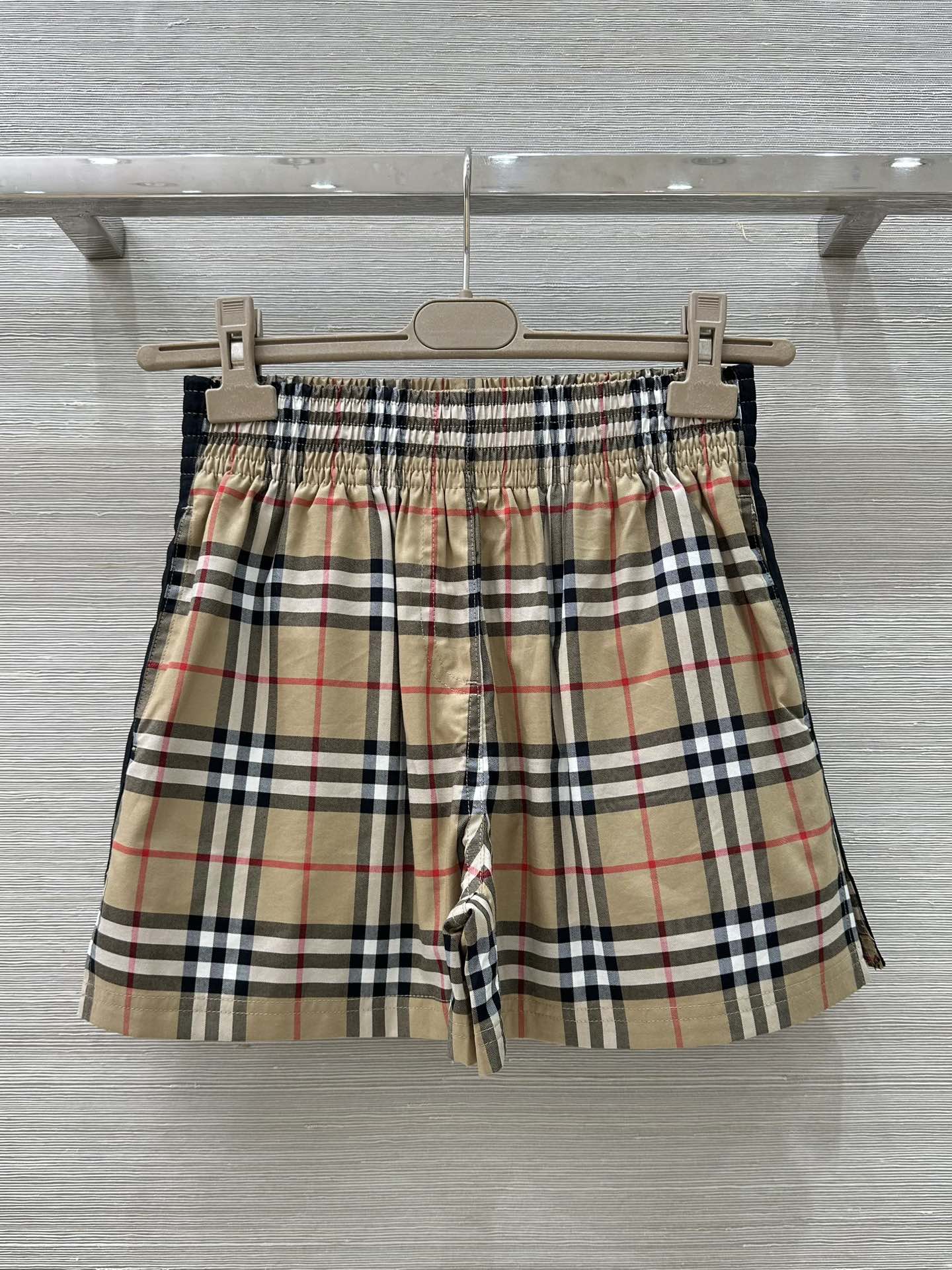 バーバリー パンツ コピー ショートパンツ 大人気 チェック コットンショーツ 