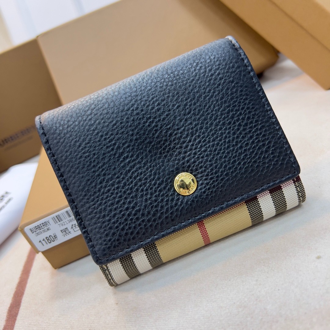 バーバリー 財布 コピー 人気 チェック＆レザー コンパクト財布 ブラック